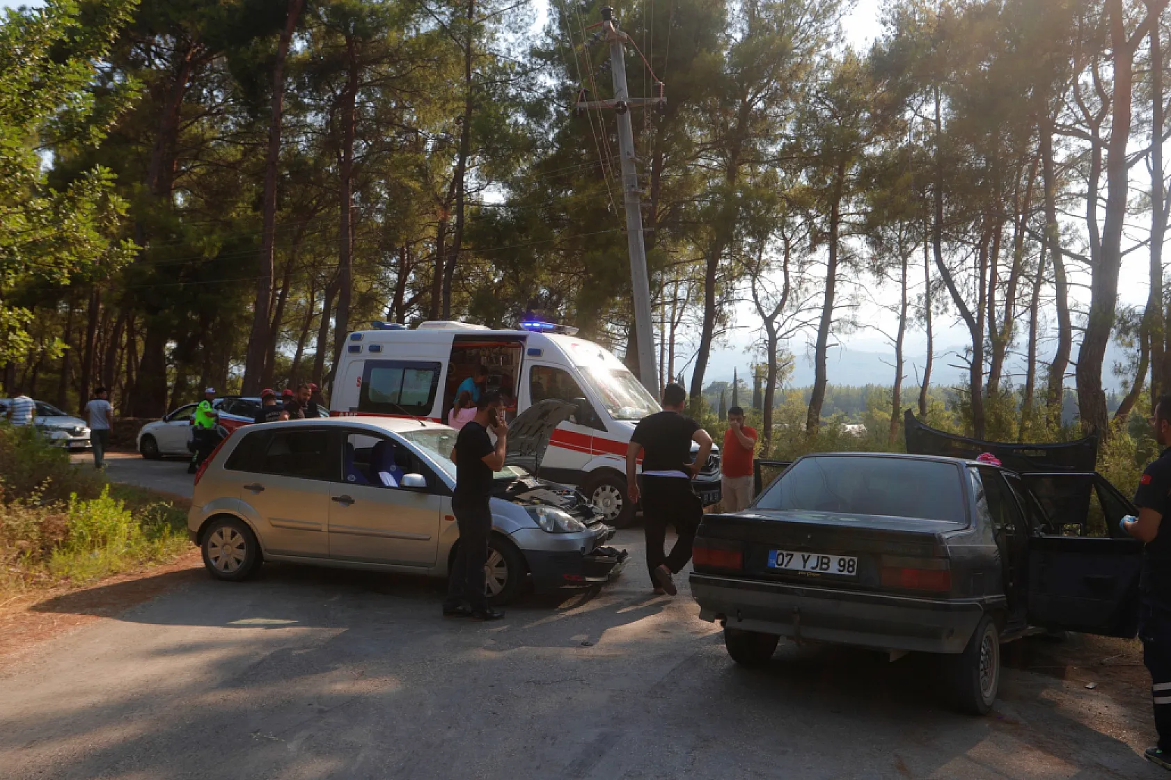 Piknik dönüşü feci kaza: 3 yaralı