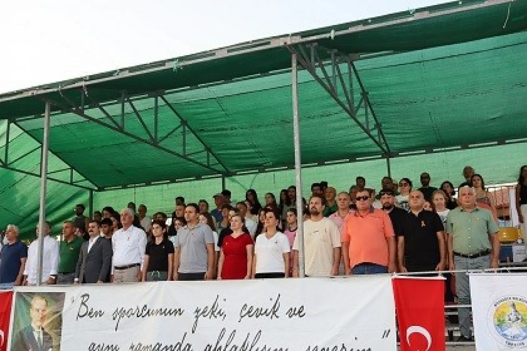 Köyceğiz'de 'Evinin Sultanları Plajda Zafer Kupası Voleybol Turnuvası' başladı