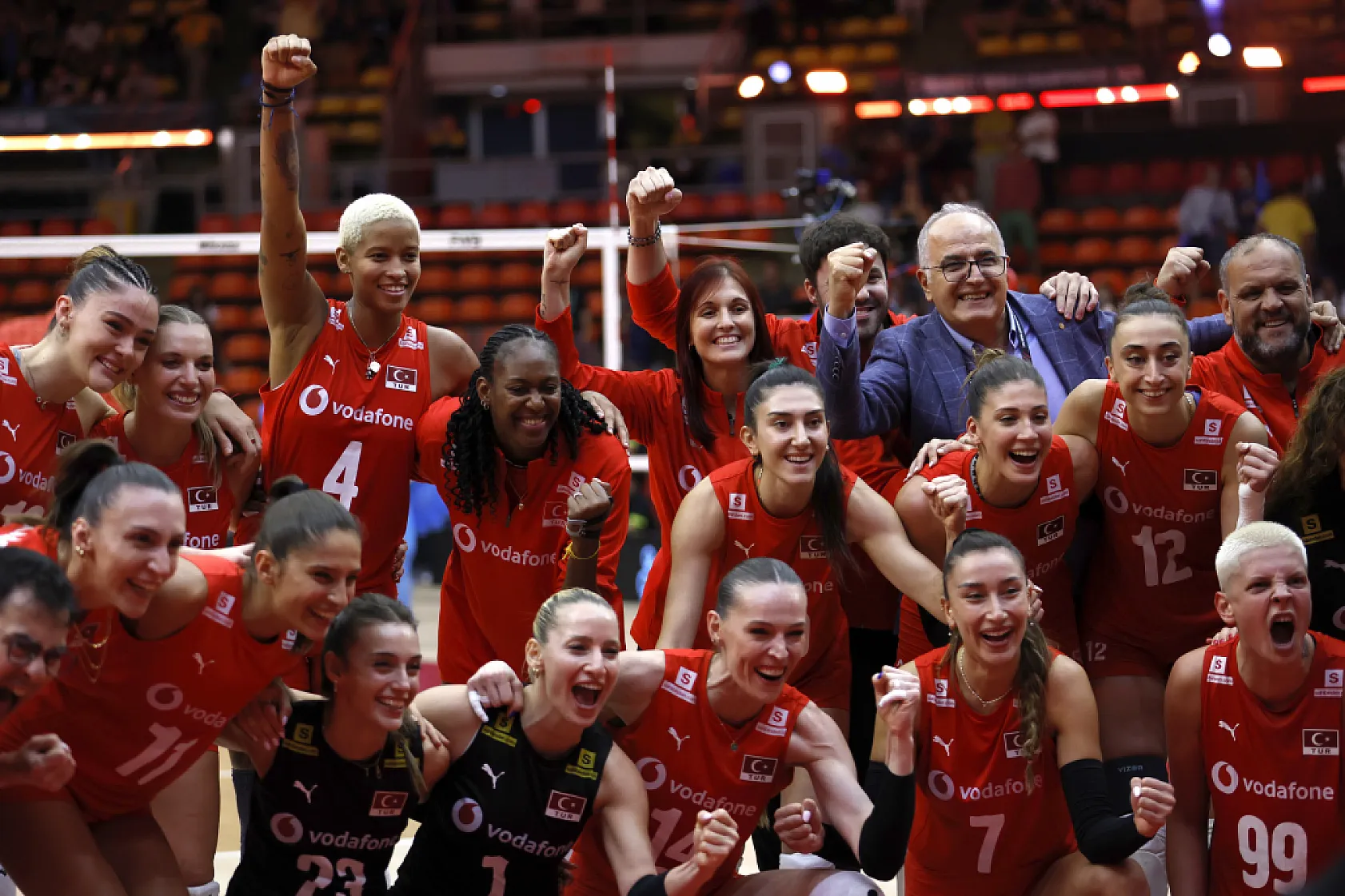A Milli Kadın Voleybol Takımı final için sahada