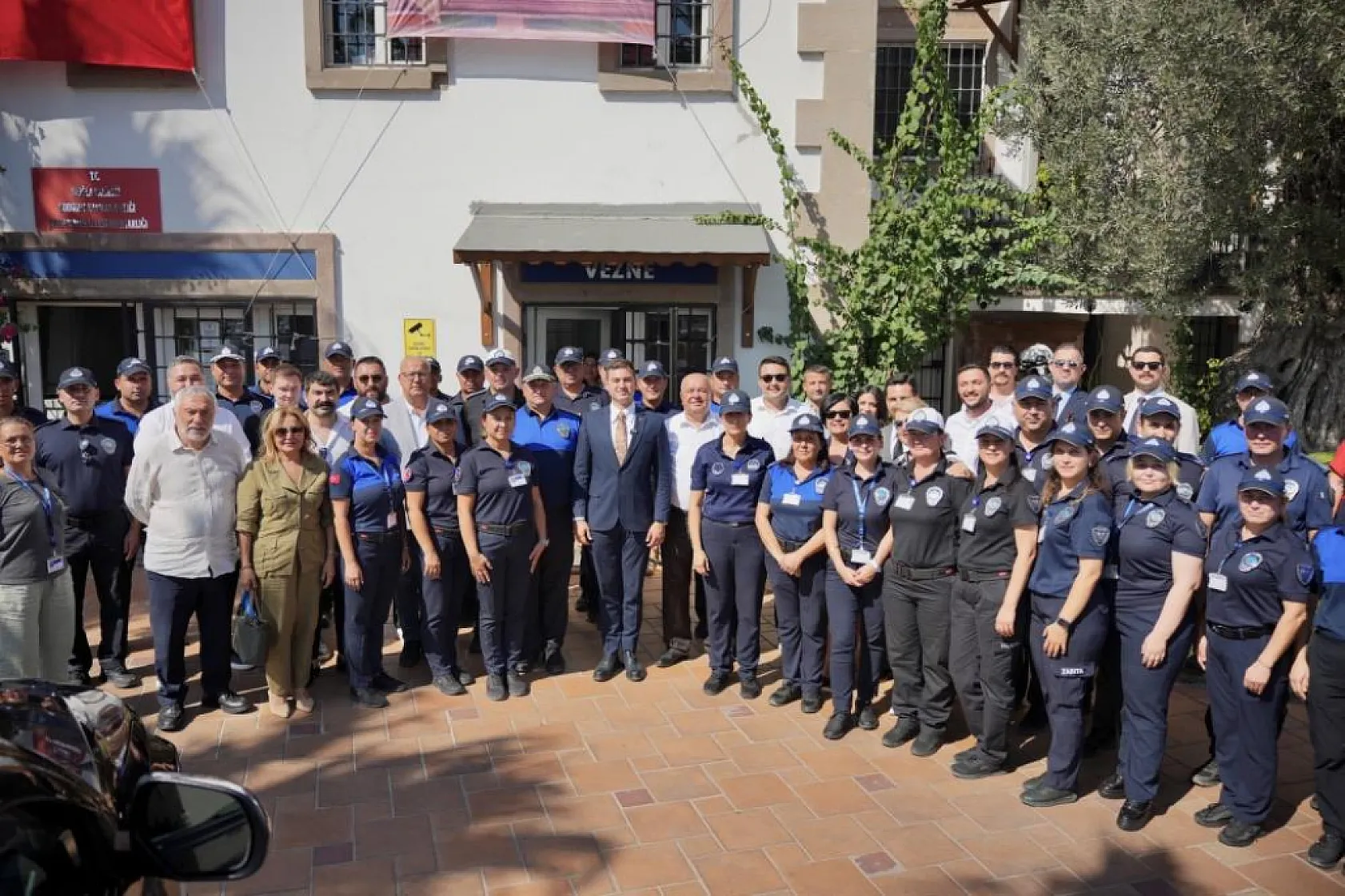 Bodrum Belediyesi'nden Vefat Eden Zabıta Personellerinin Ailelerine Anlamlı Ziyaret