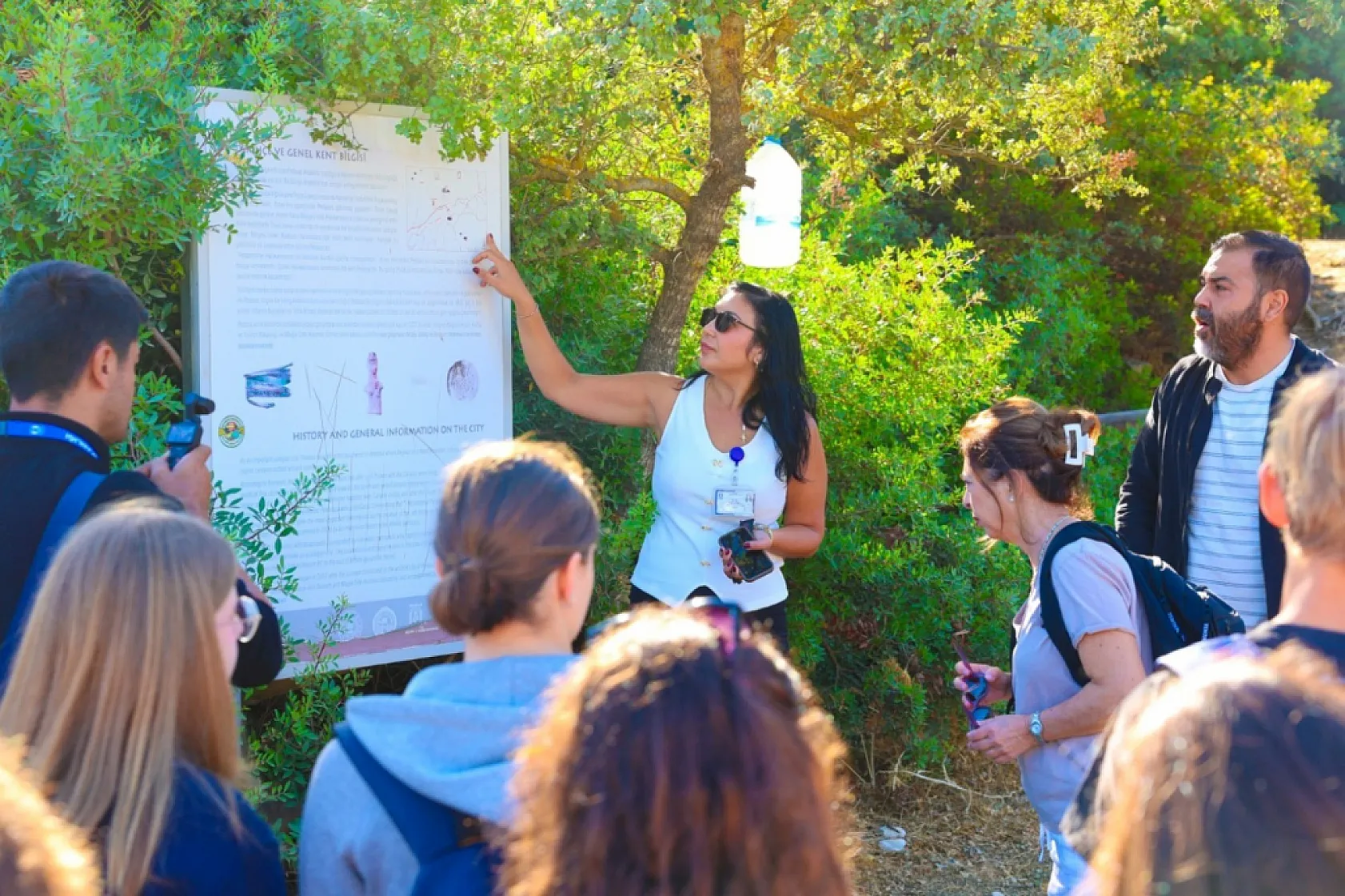 Erasmus öğrencileri Pedasa Antik Kenti'ni keşfetti