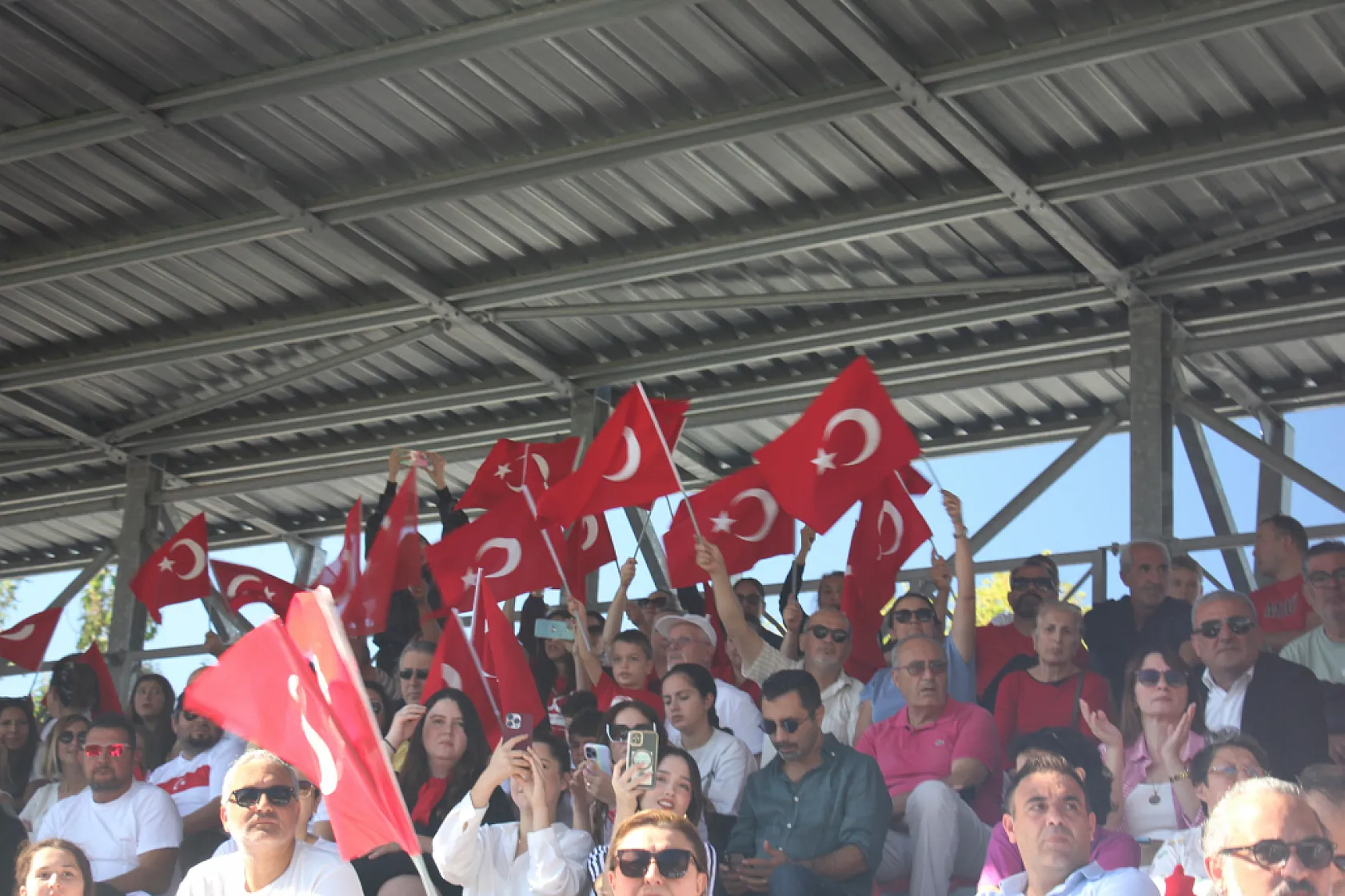 Marmaris'te Cumhuriyet'in 102. yılı coşkuyla kutlandı