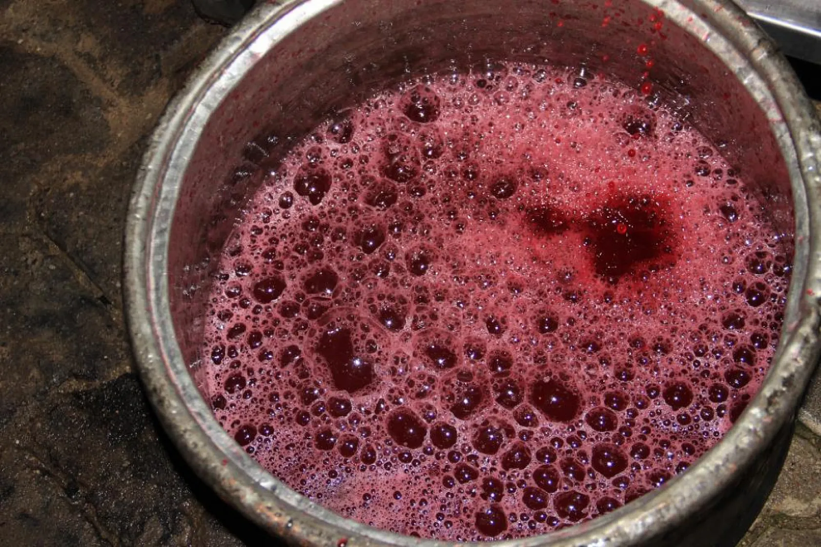 Narlar geleneksel yöntemle ekşiye dönüşüyor