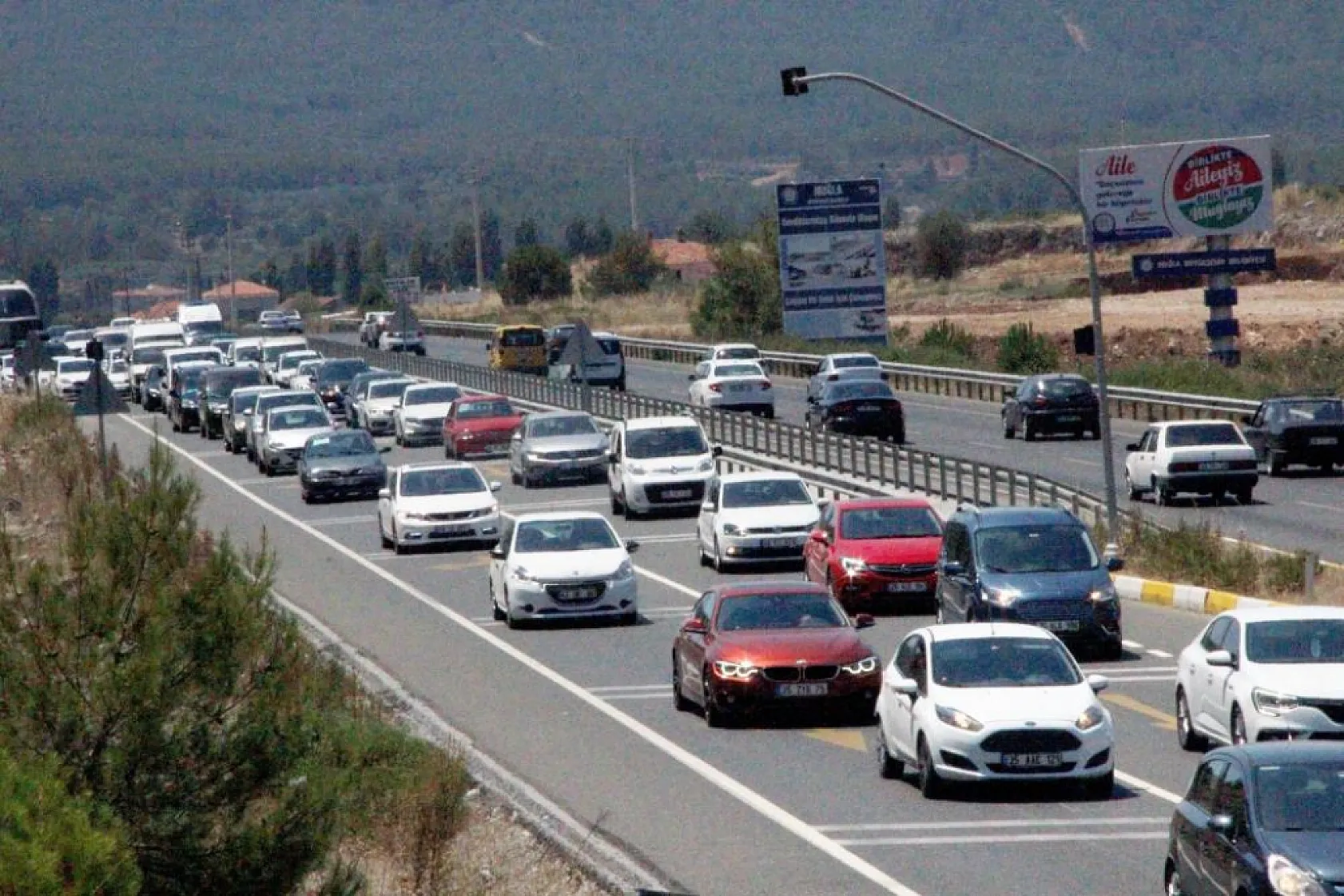 TÜİK Verilerine Göre Muğla'da 2025 Yılı Motorlu Araç Sayısı Açıklandı