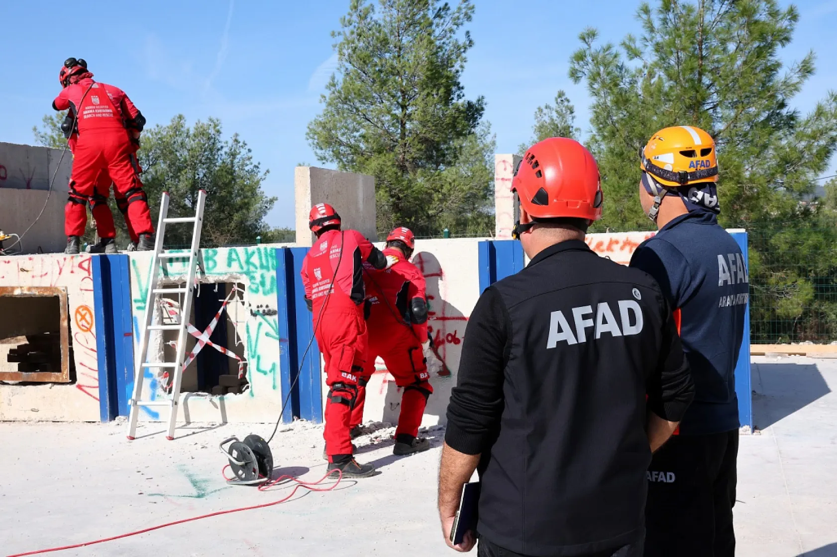 Bodrum Belediyesi kurtarma ekibi, sınavı başarıyla tamamladı
