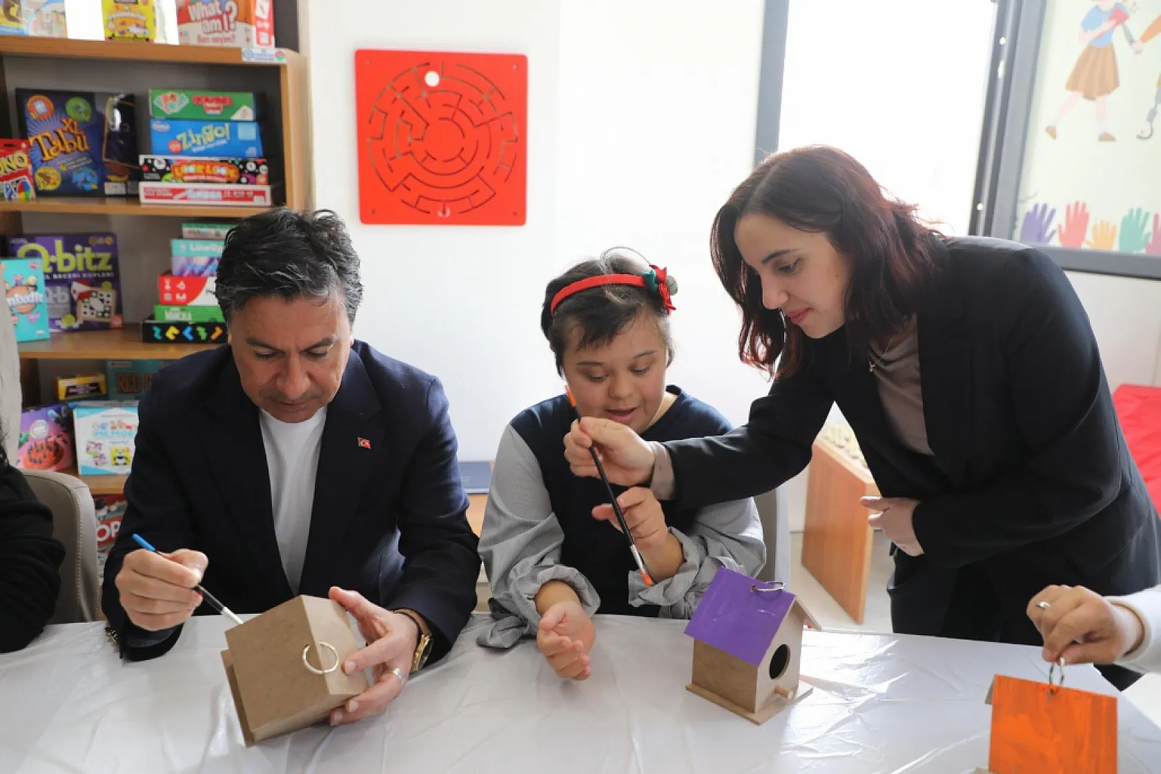 Engeller Muğla'da sevgi ve hizmetlerle aşılıyor