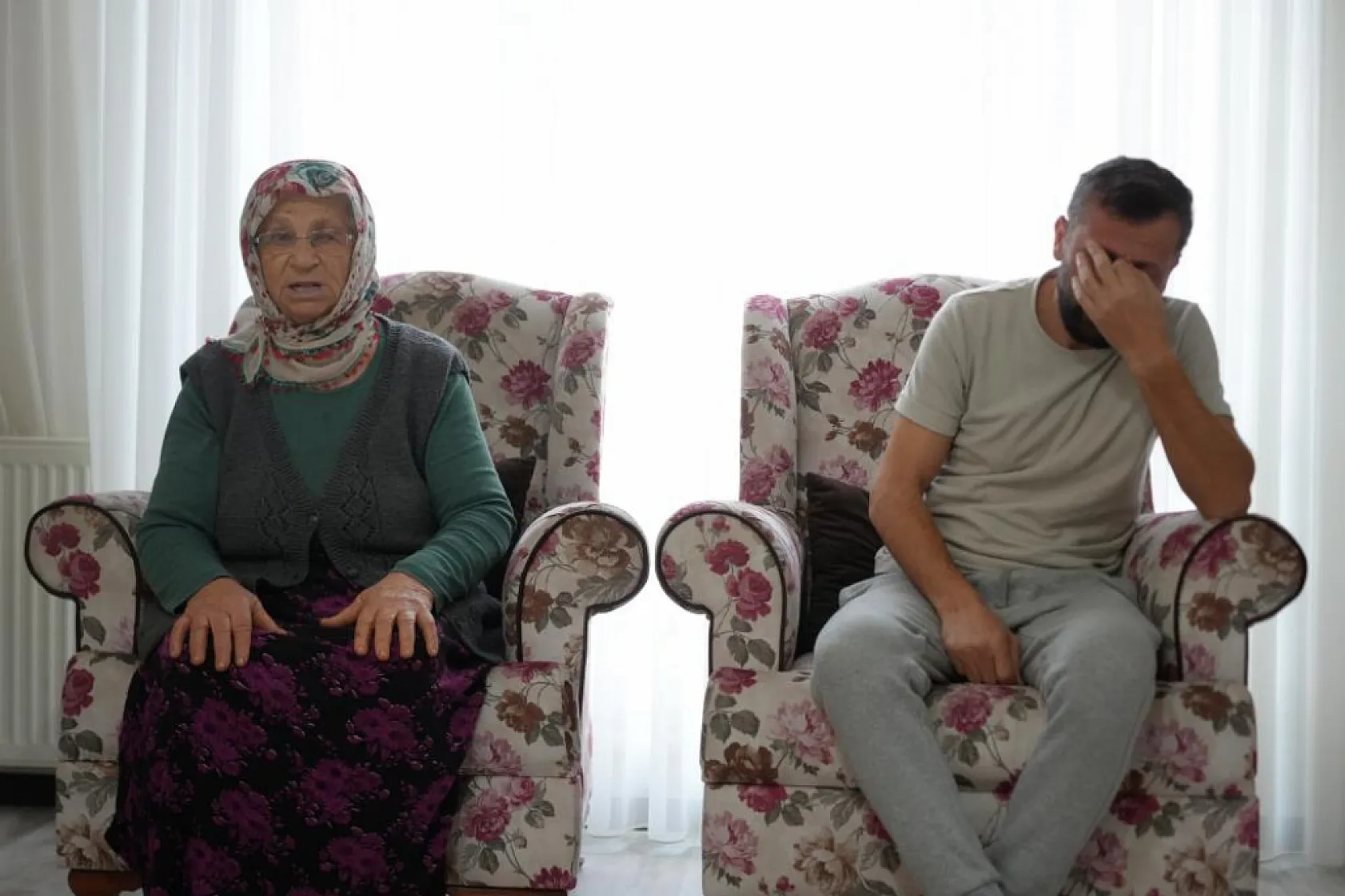 Adaleti görmeyi beklerken görme yetisinden oldu