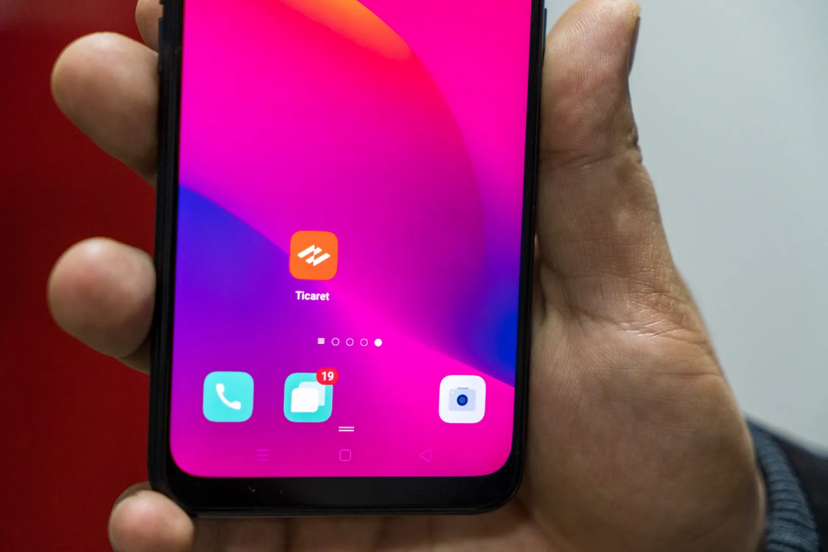 Yapay zekayla kandırdıkları adamı 98 bin TL dolandırdılar
