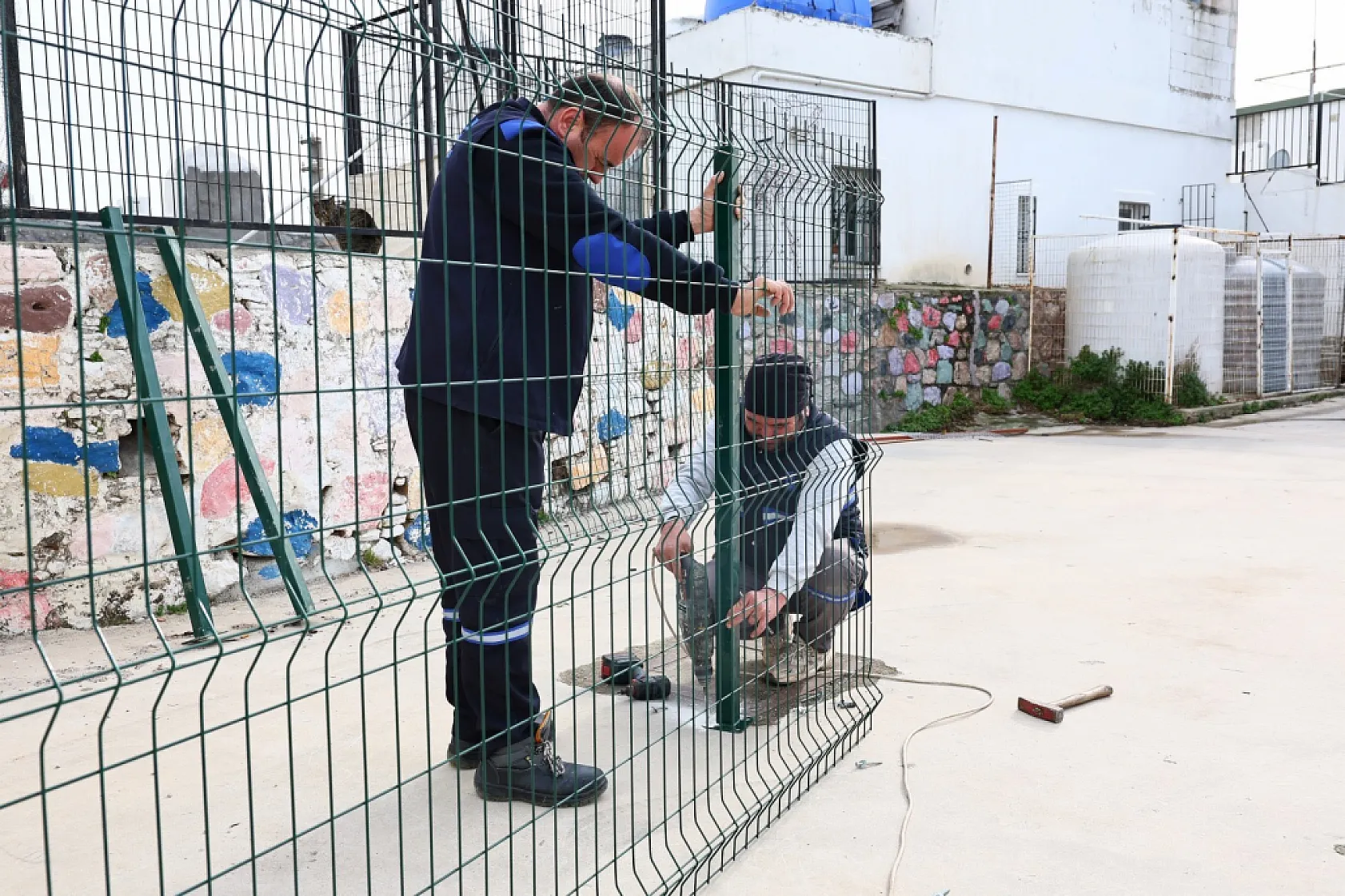 Bodrum Belediyesi'nden okullara kapsamlı bakım ve onarım çalışmaları