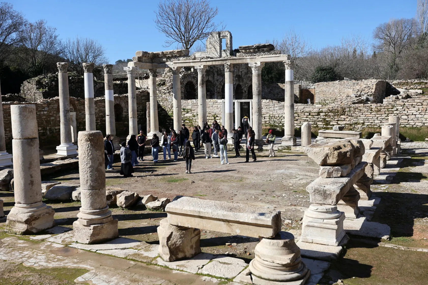 Muğla Büyükşehirden gençlere antik kent gezisi