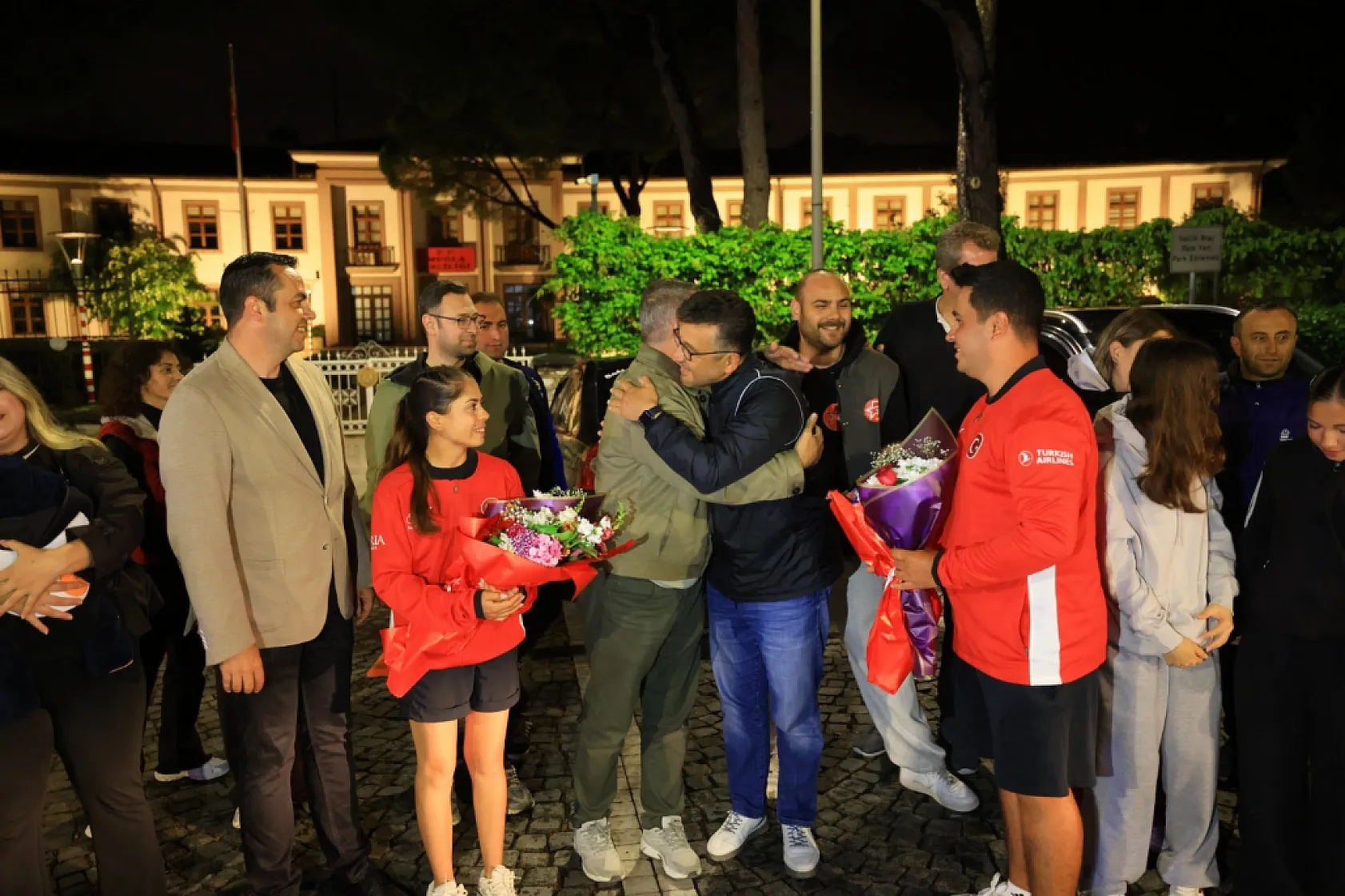 Muğla'da şampiyonlara görkemli karşılama
