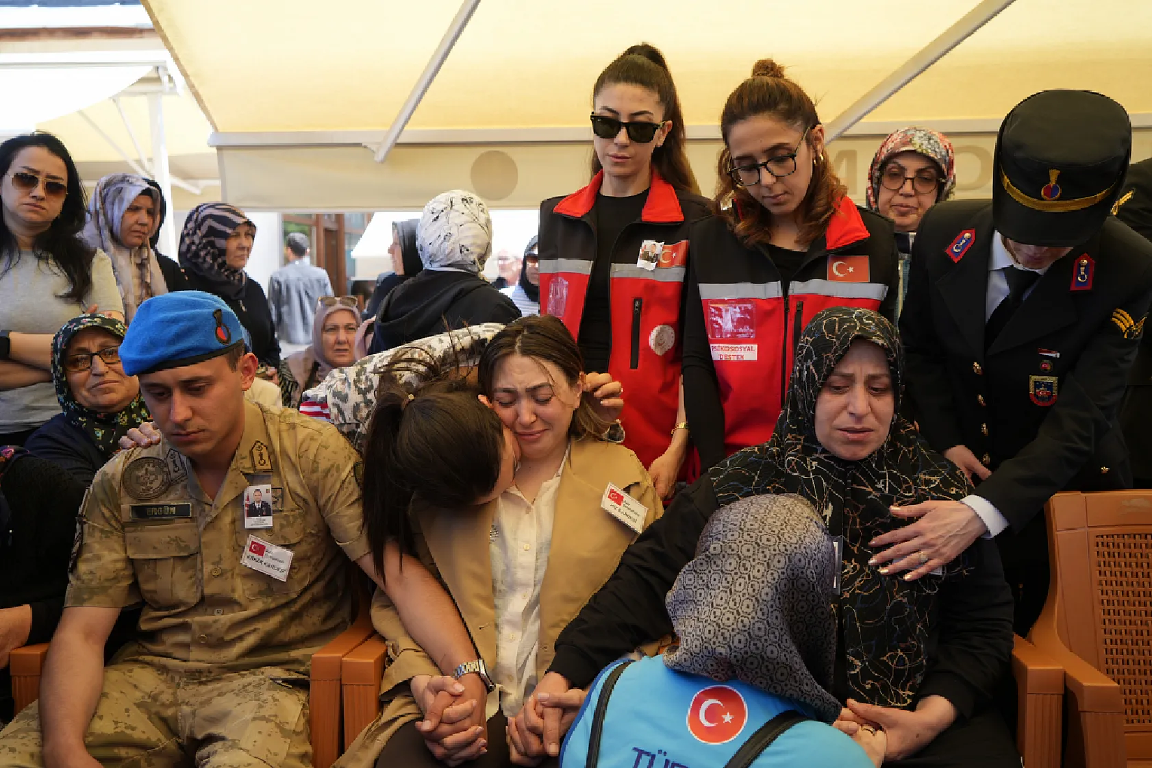 Şehit babasının gururlu duruşu: 'Ben de şehit babası oldum'