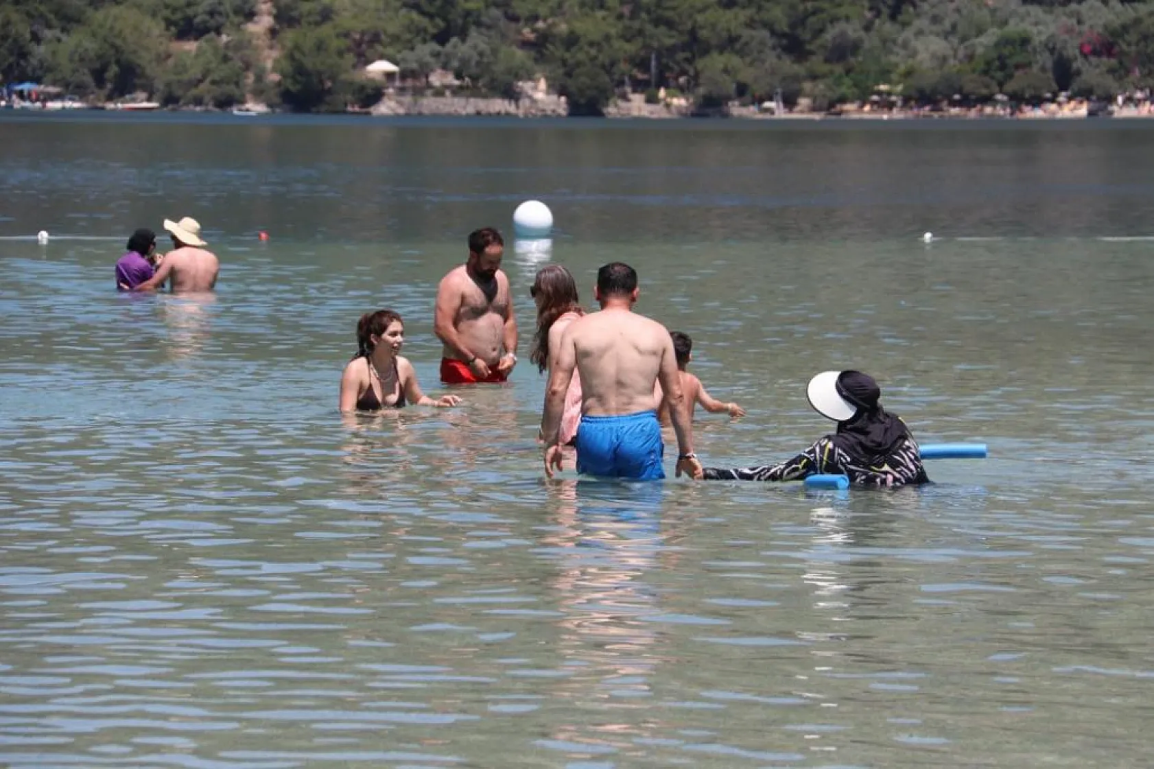 Fethiye'nin gözde plajına bayramda 18 bin 870 ziyaretçi