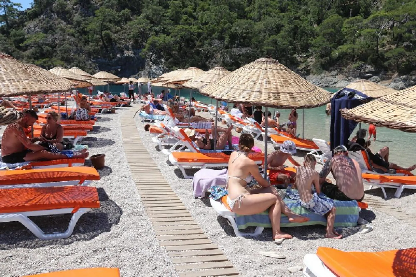 Fethiye'nin gözde plajına bayramda 18 bin 870 ziyaretçi