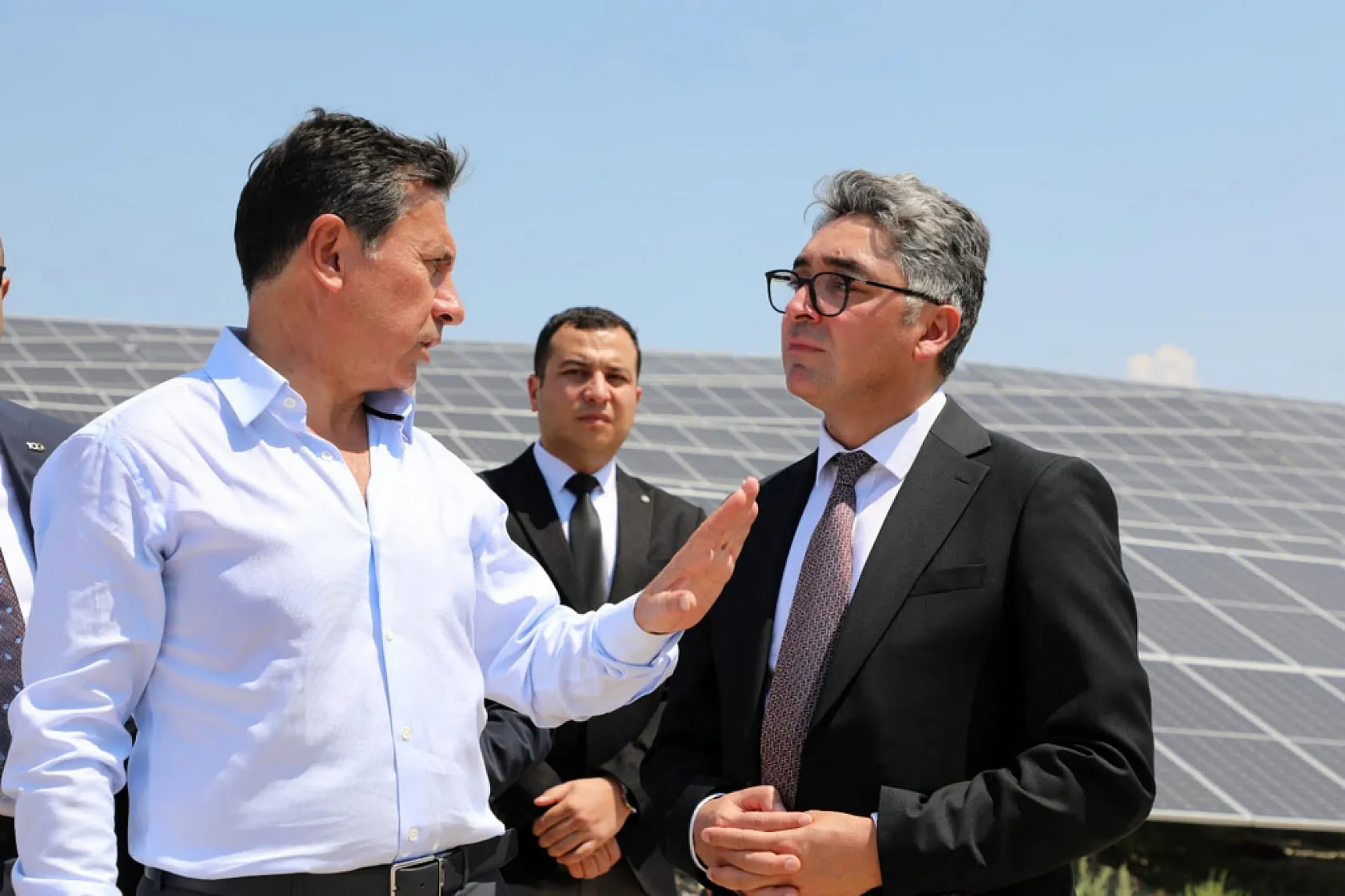 Muğla Büyükşehir enerjideki yönünü güneşe çevirdi