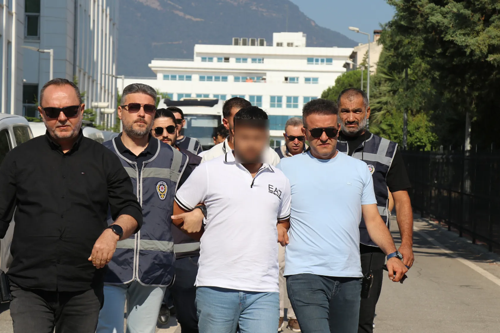 Hastane saldırısının muhbiri mekan kurşunlanmasının planlayıcısı çıktı