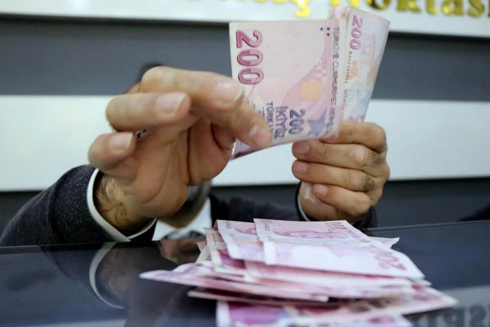 Emekliler İçin Büyük Müjde