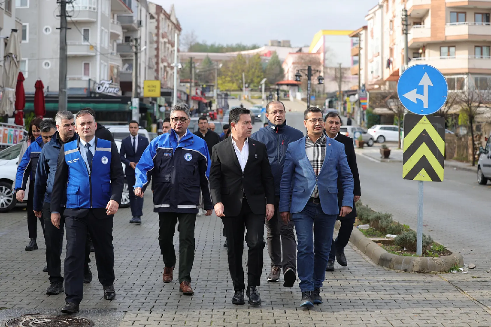 Başkan Aras Yağıştan Etkilenen Mahallelerde Çözüm için Sahada