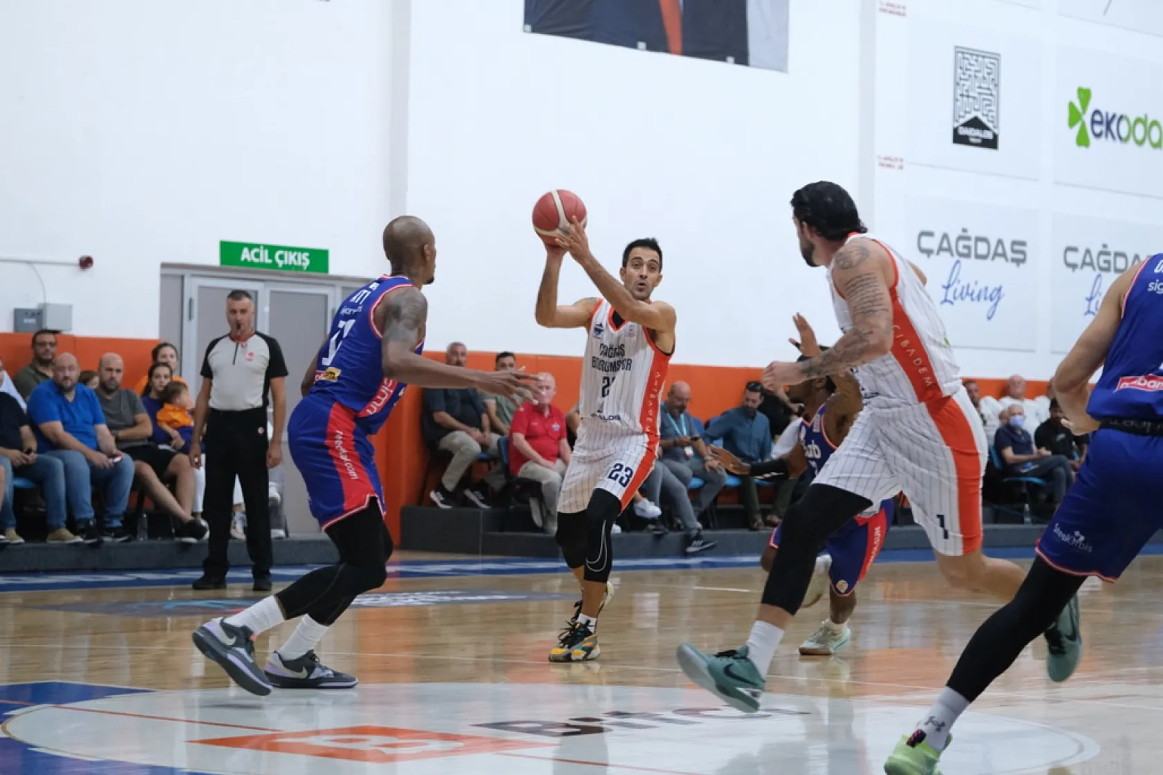 Çağdaş Bodrum Spor, iLab Karşısında Zaferle Döndü: 80 - 75
