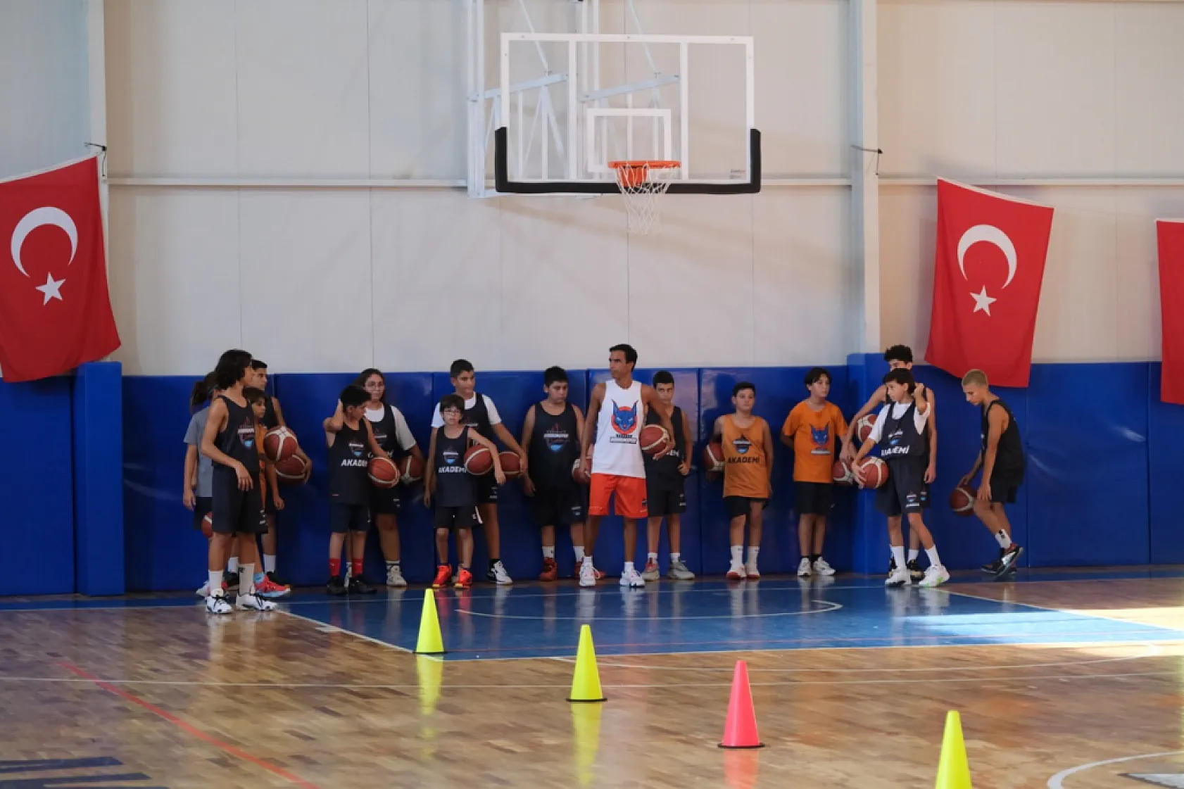 Çağdaş Bodrum Spor Kulübü Geleceğin Basketbolcularını Yetiştiriyor