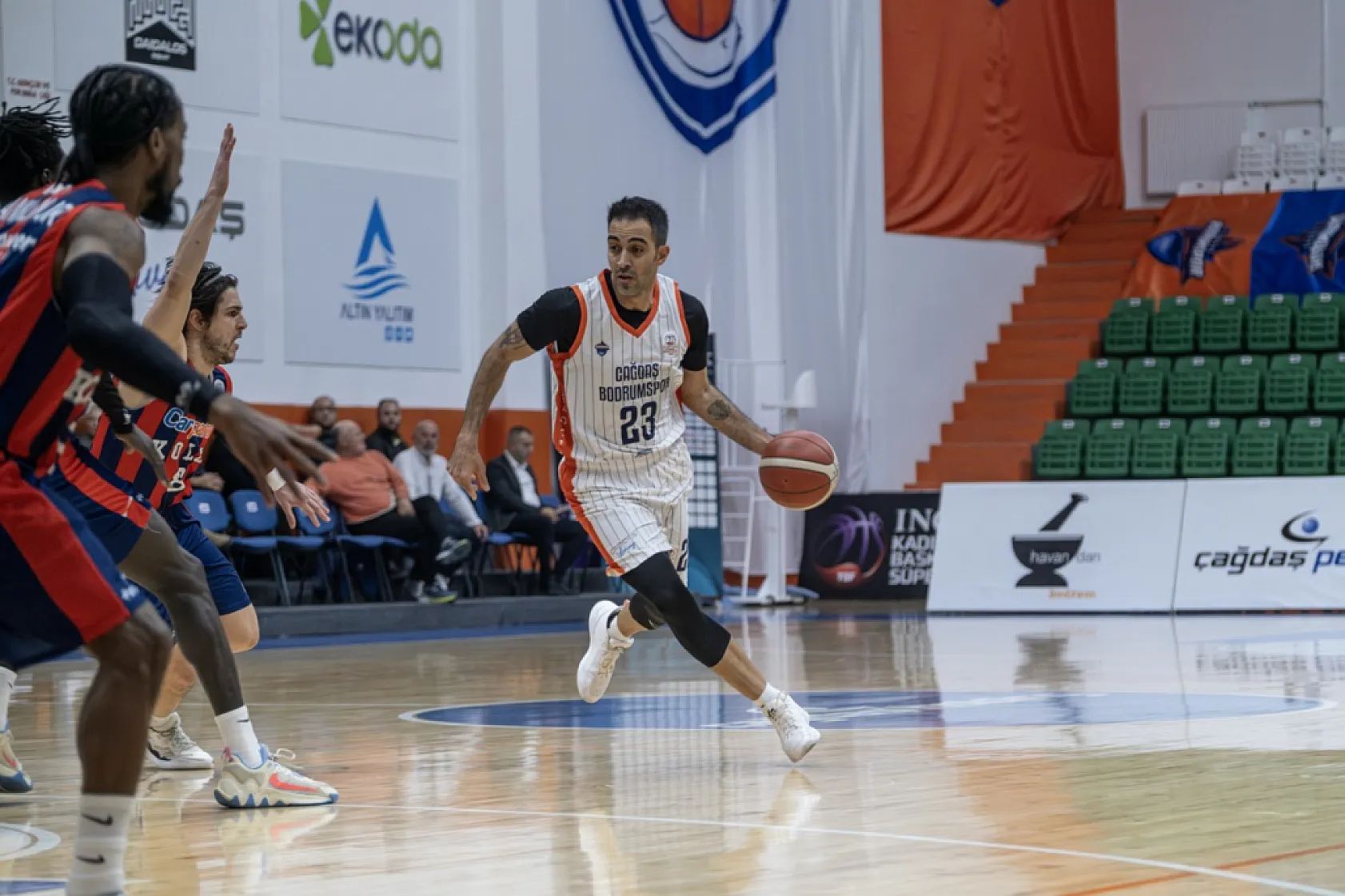 Çağdaş Bodrum Spor, TED Ankara'yı 88-76 mağlup etti