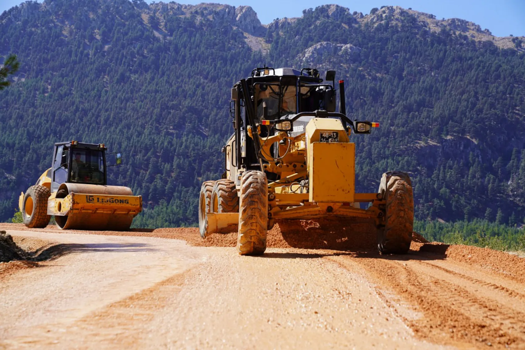 Seydikemer Belediyesi, Asfalt Çalışmalarına Devam Ediyor
