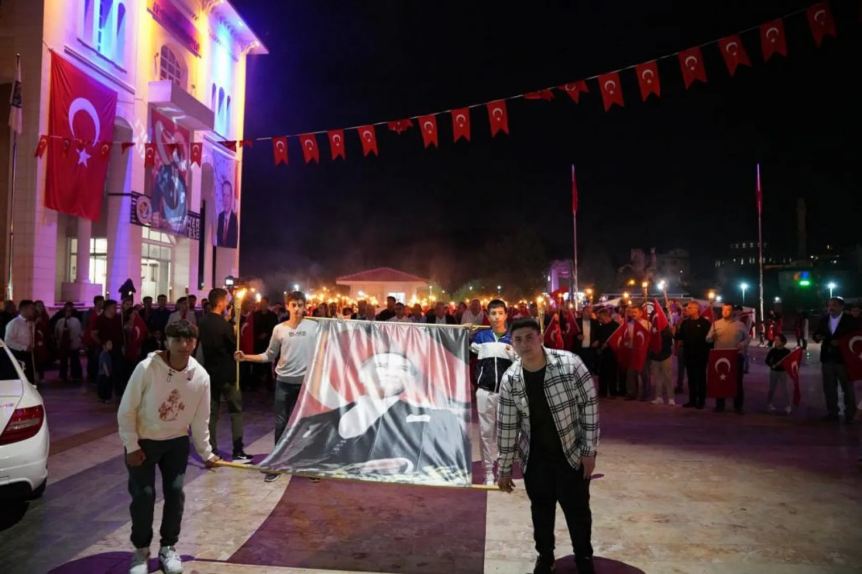 Seydikemer'de 100. Yıl Fener Alayı