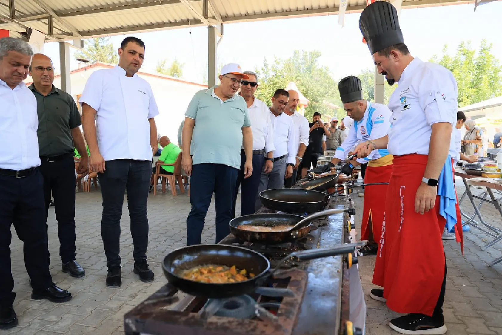 Şef Mavi Fethiye Profesyonel Aşçılar Derneği, Çameli Festivalinde Altın Madalya Kazandı