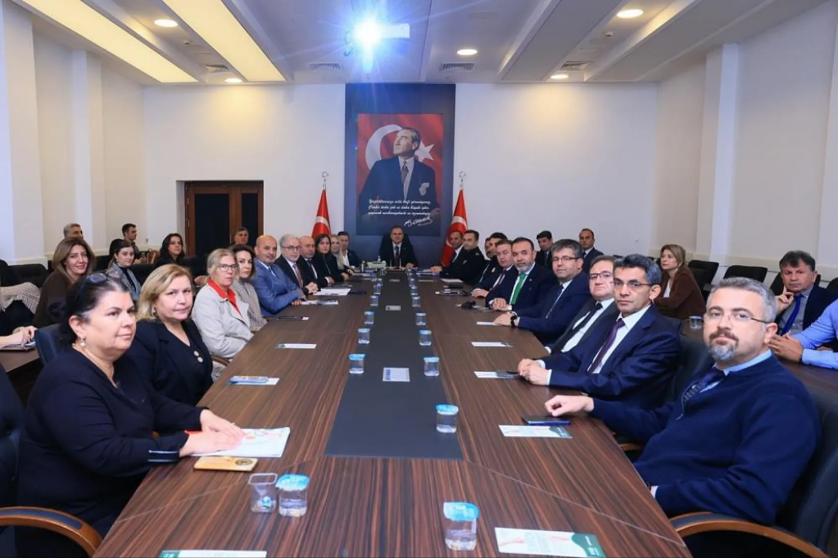 Vali Akbıyık'tan bağımlılıkla mücadele vurgusu