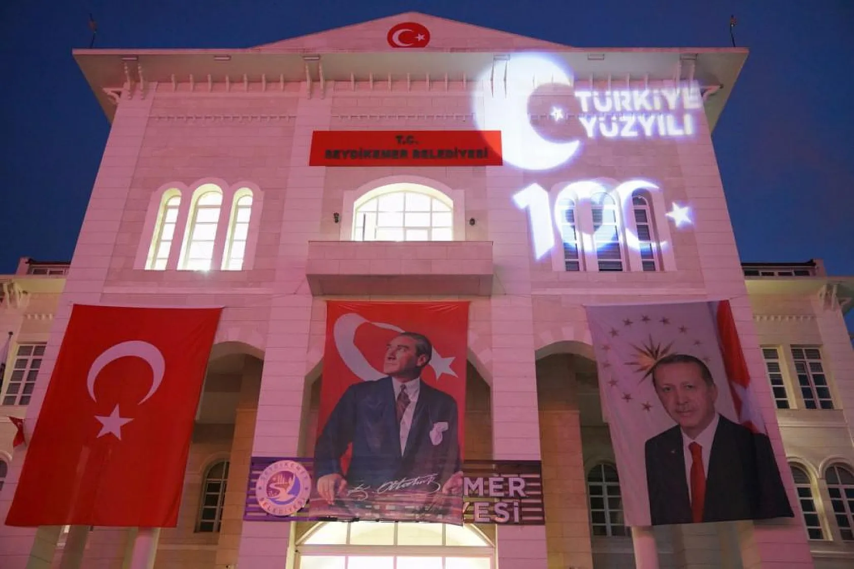 Seydikemer'de 100. Yıl Fener Alayı