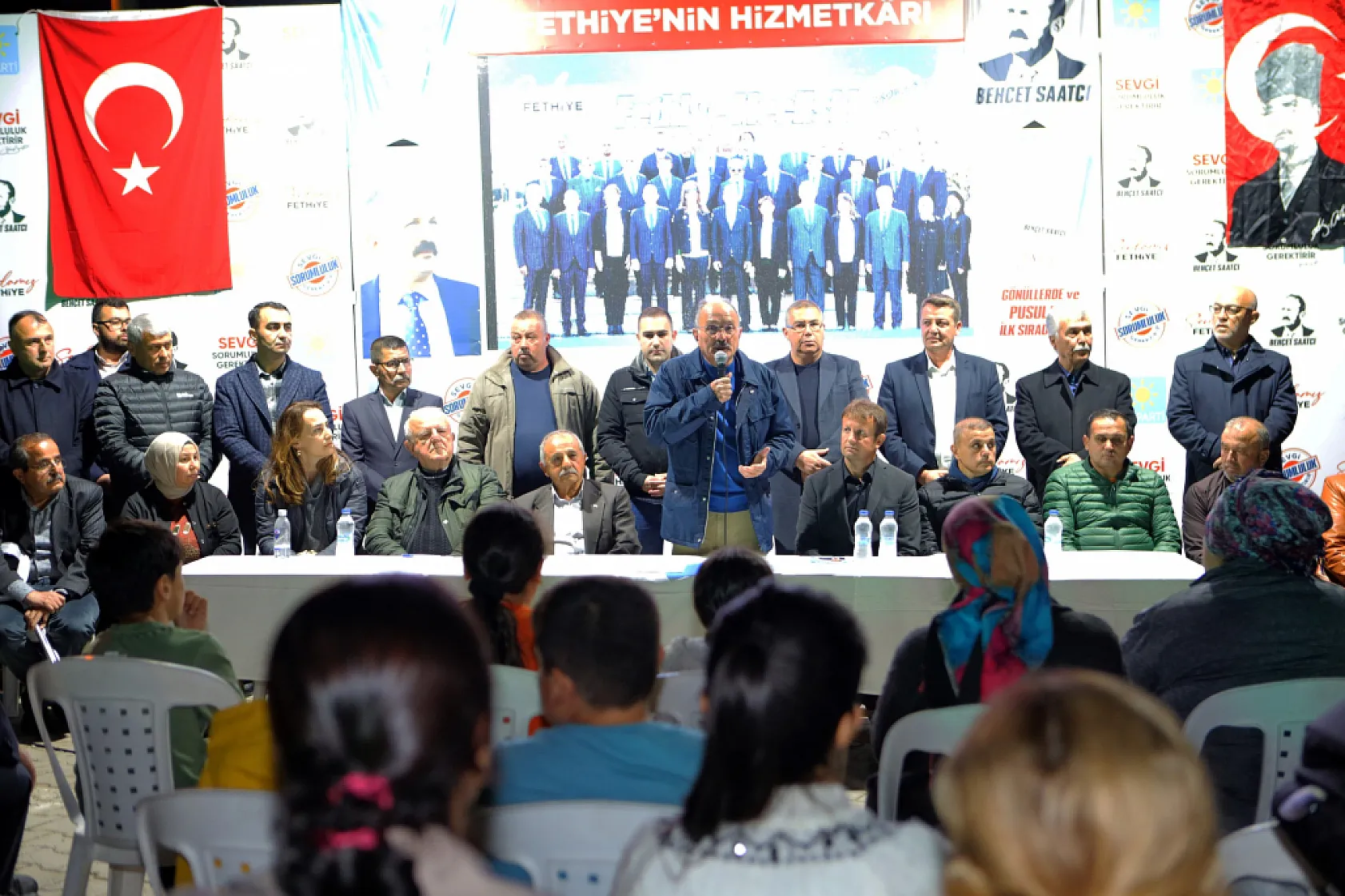 Saatcı, Çamköy'de vatandaşlarla buluştu 