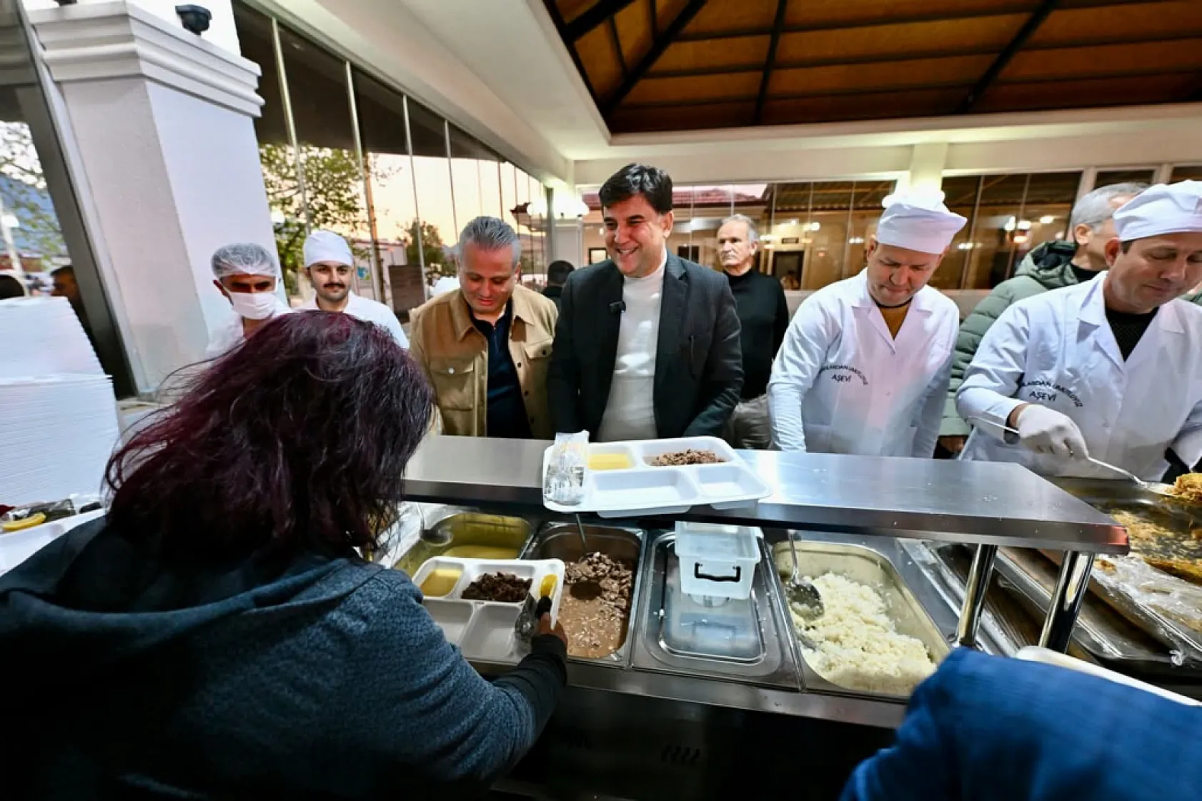 Fethiye'de Ramazan Sofrası Kuruldu: Belediye 30 Gün İftar Programı Düzenleyecek