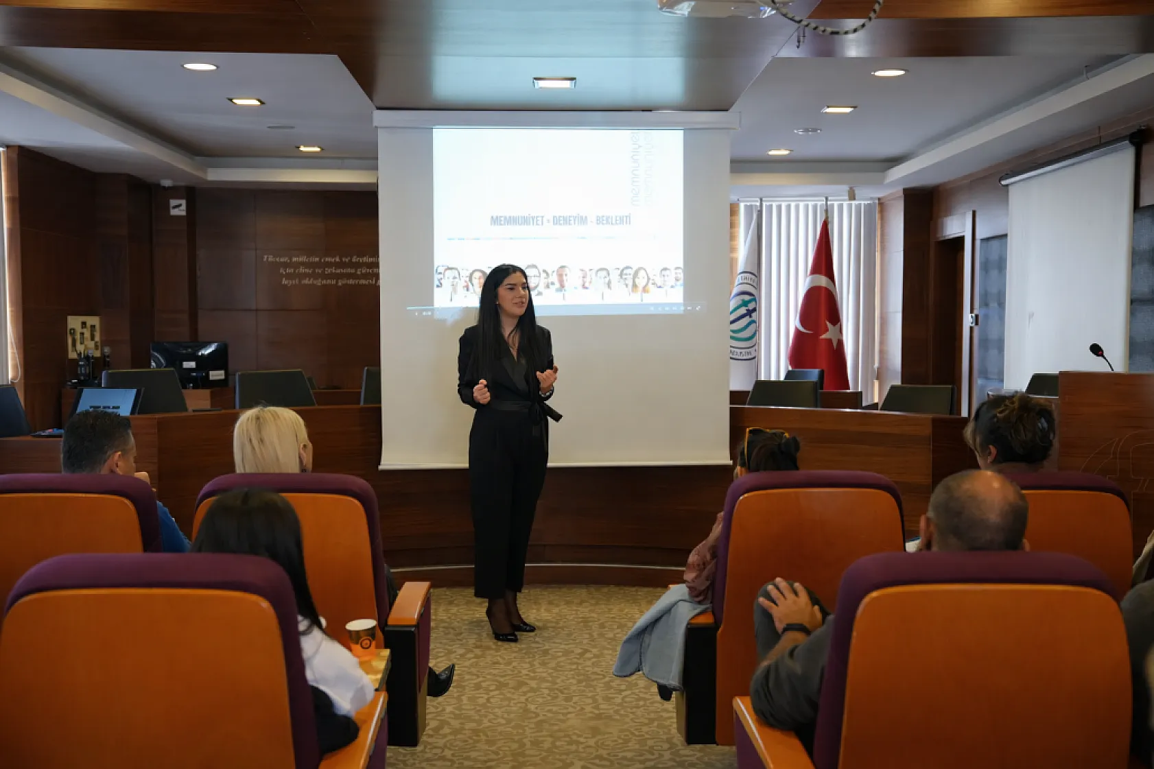 FTSO Akademi'de hizmet sektöründe yönelik İletişim ve Satış Eğitimi düzenlendi