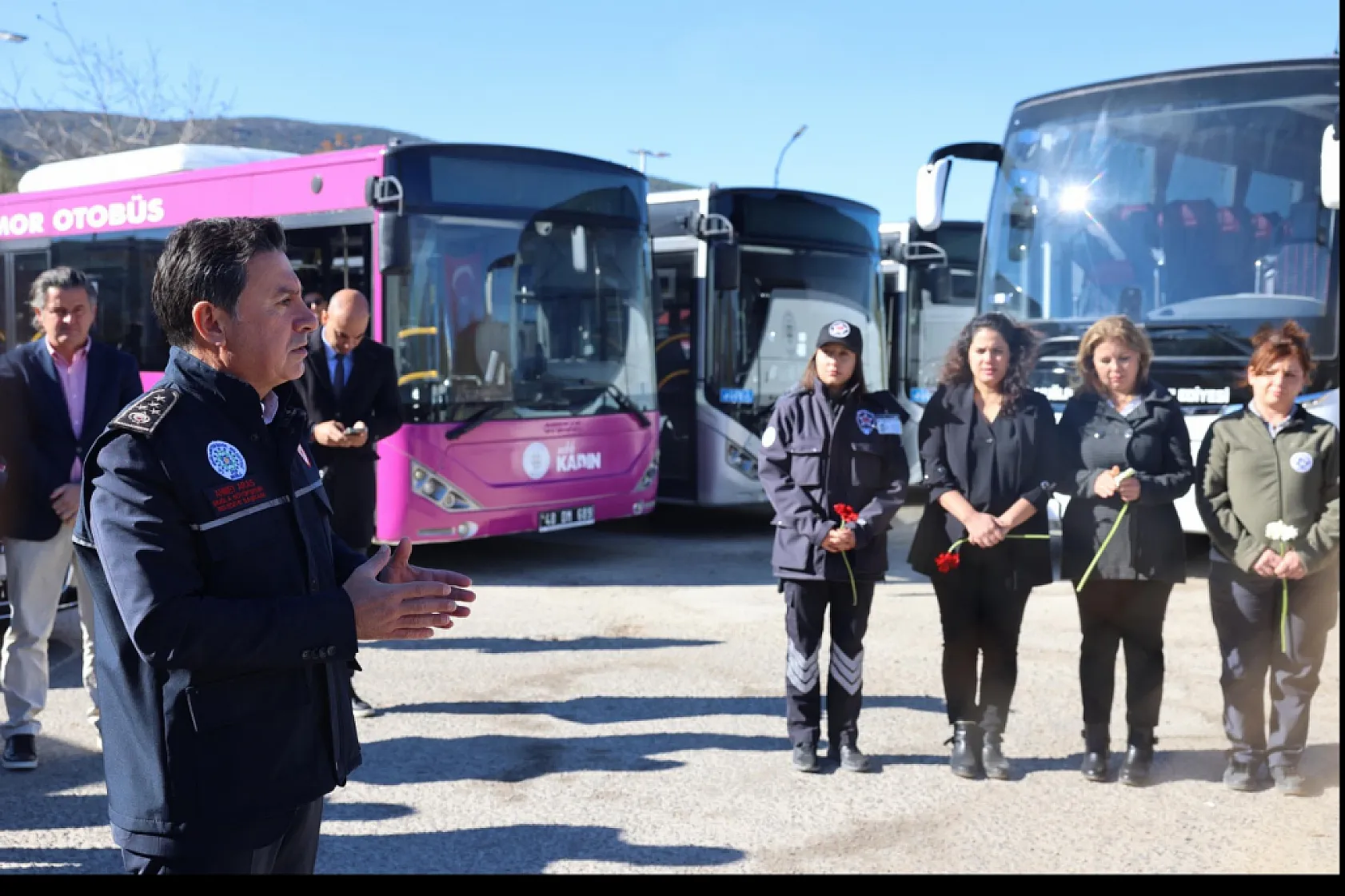 Başkan Aras Kadın Çalışanları ile Bir Araya Geldi 