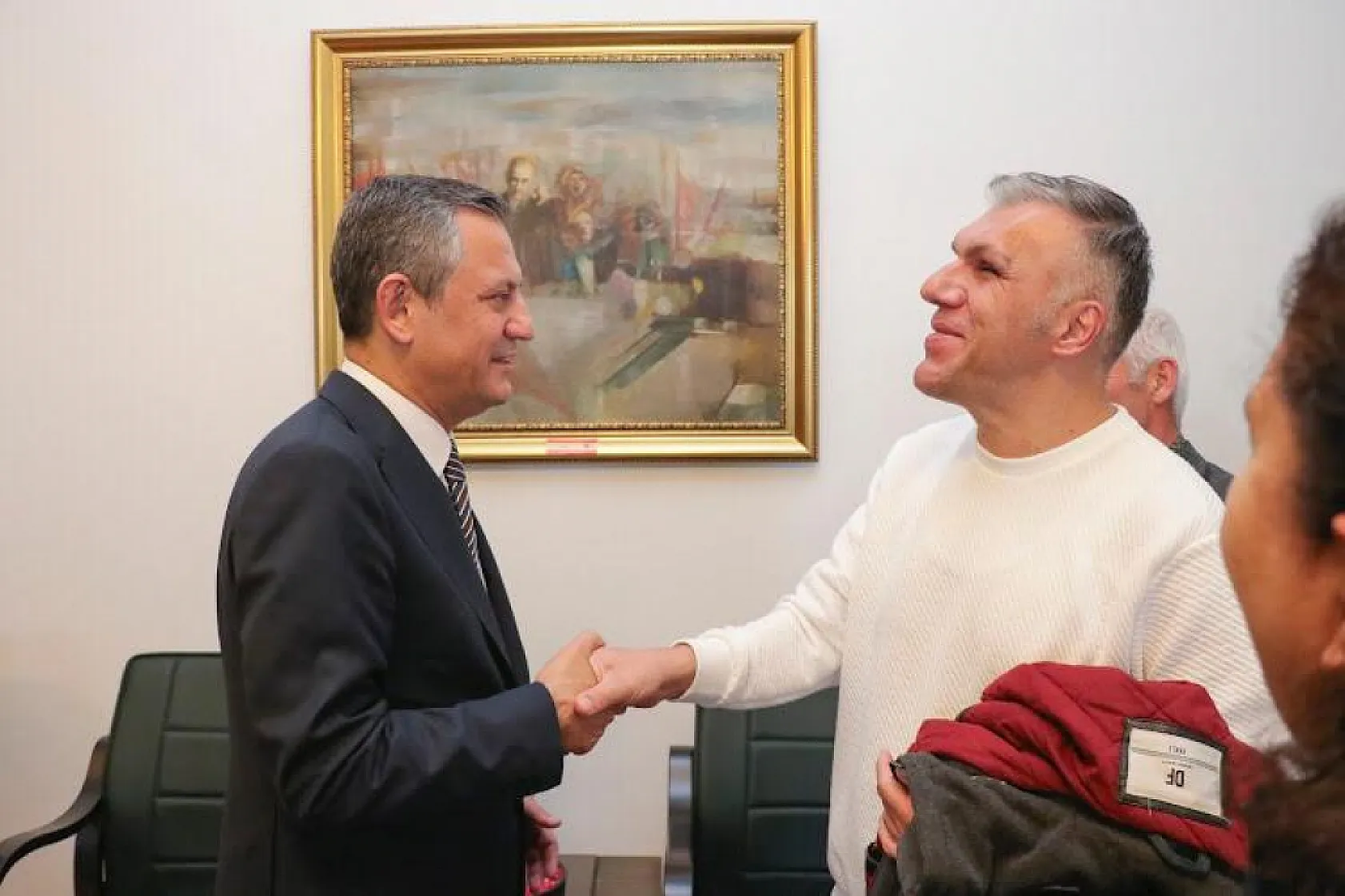 Altı Nokta Körler Derneği Fethiye Şubesi'nden Özgür Özel'e Ziyaret