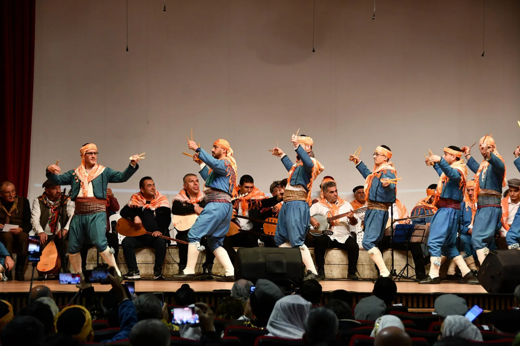 Fethiye ve Sandıklı Yörük Yarenleri'nden Unutulmaz Program