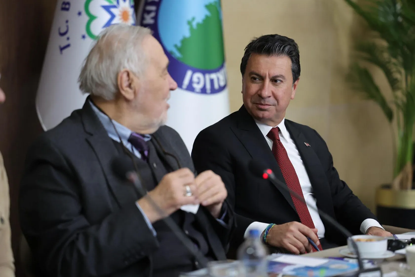 Başkan Aras ın Dünya Kenti Muğla Vizyonu İlber Ortaylı'nın Fikirleri ile Güçleniyor