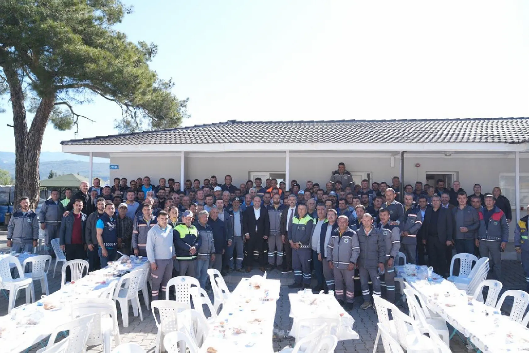 Başkan Akdenizli 'Biz büyük bir aileyiz'