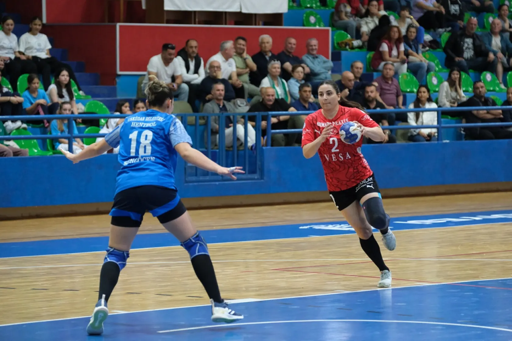 Yalıkavakspor yarı final serisinde farklı kazandı: Final için bir adım kaldı