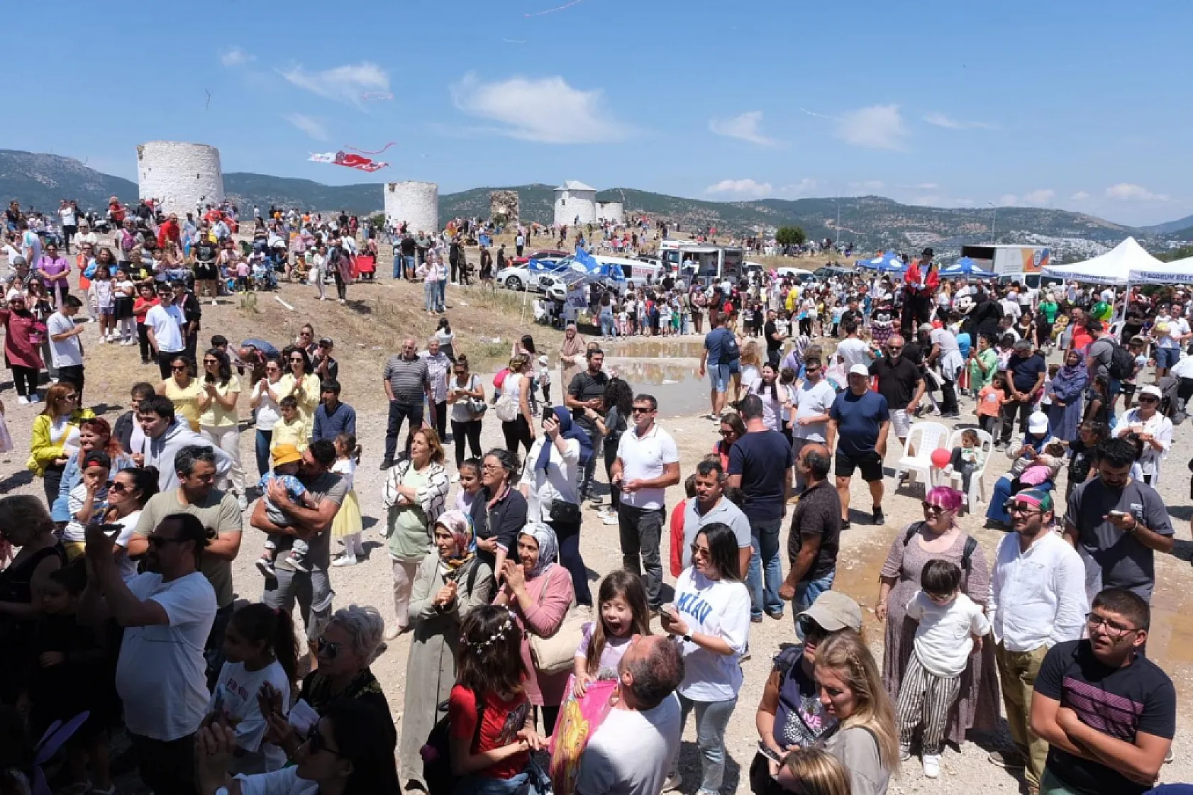 Bodrum da gökyüzü renkleniyor: 20. Uluslararası Uçurtma Festivali 11 Mayıs'ta!