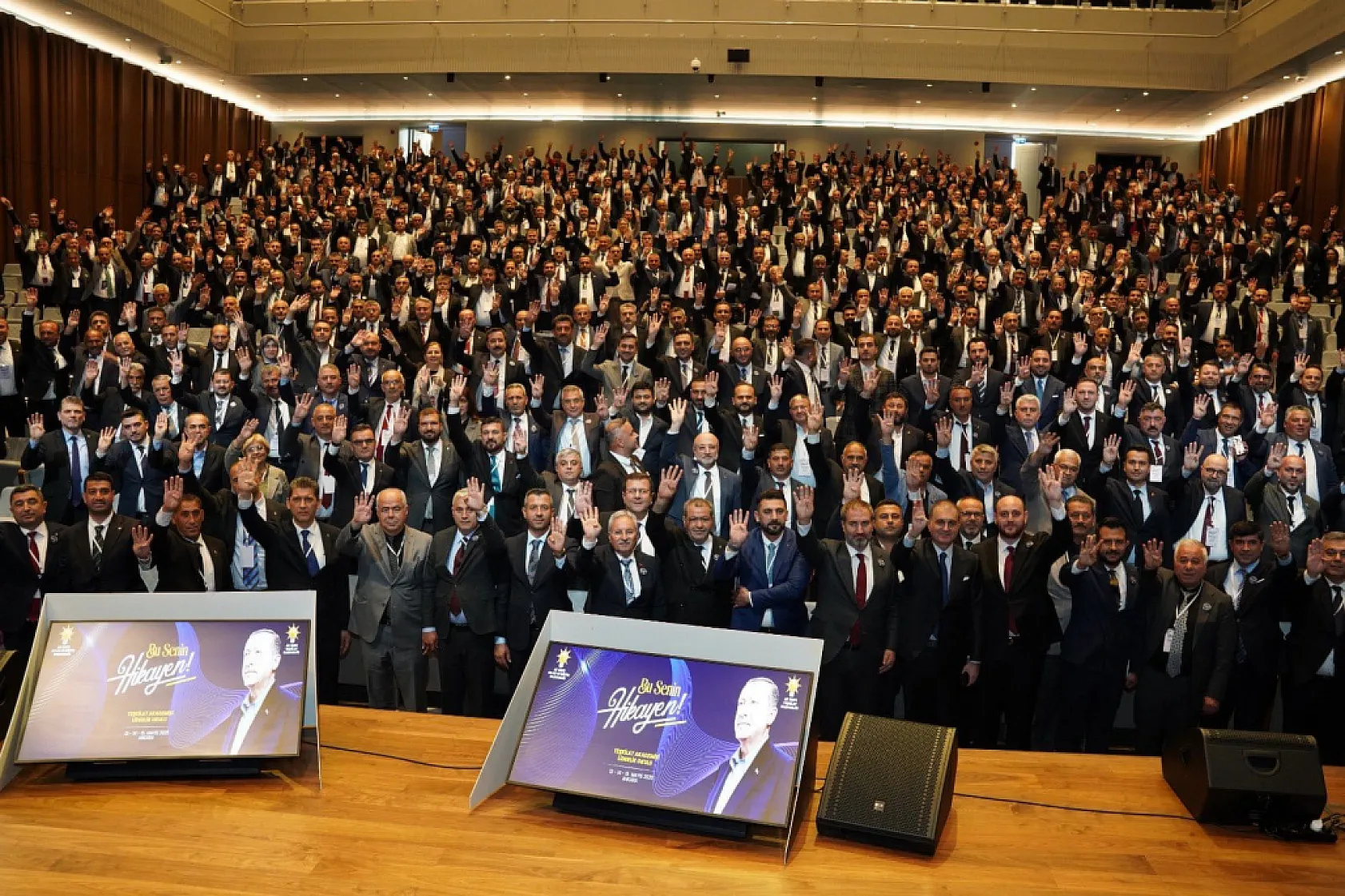 AK Parti Heyetinin Genel Merkez Temasları, Liderlik Okulu Programı ve 'Bu Senin Hikayen'