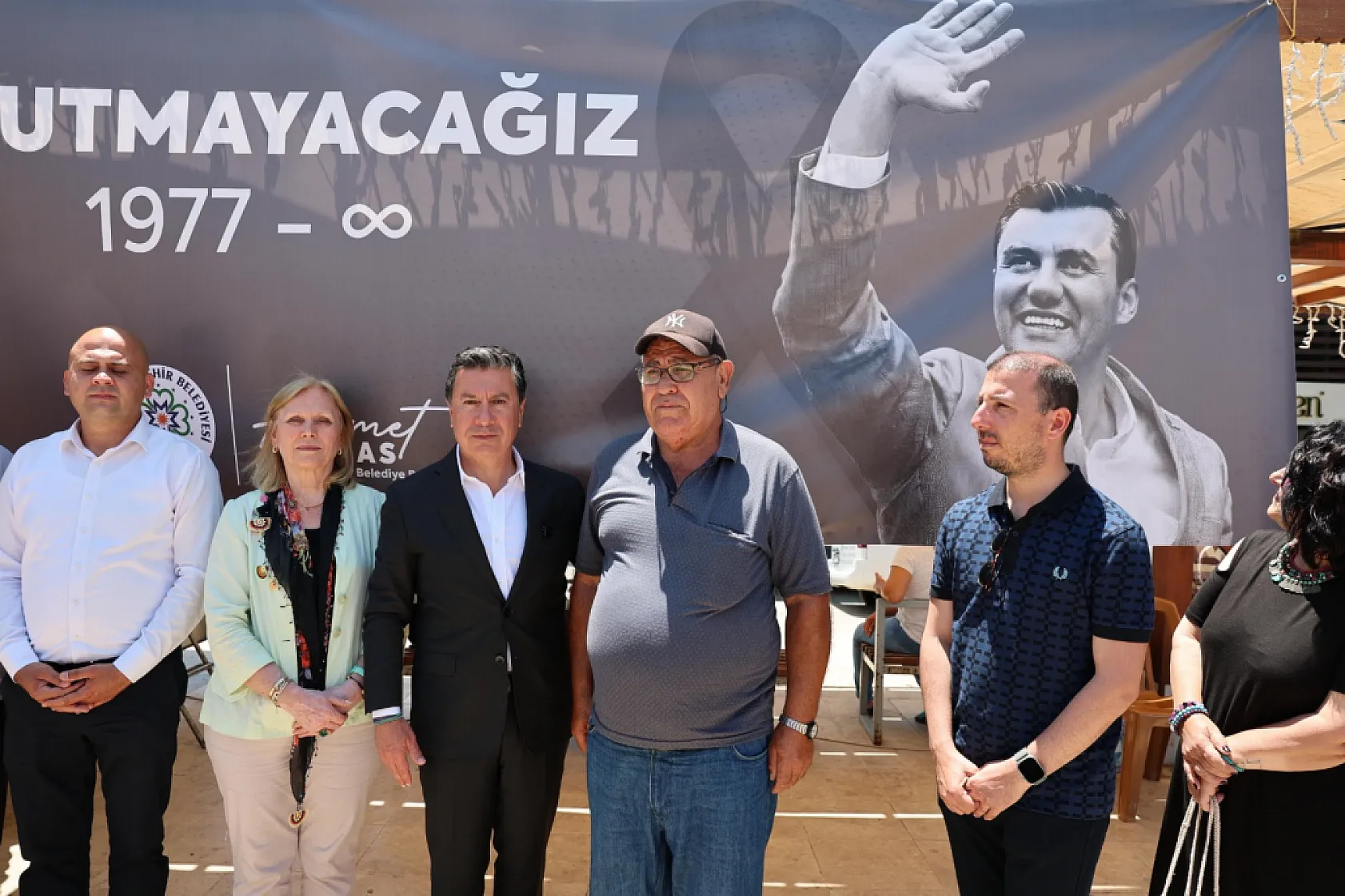 Muğla Büyükşehir Belediyesi'nden Ferdi Zeyrek Anısına Lokma Hayrı