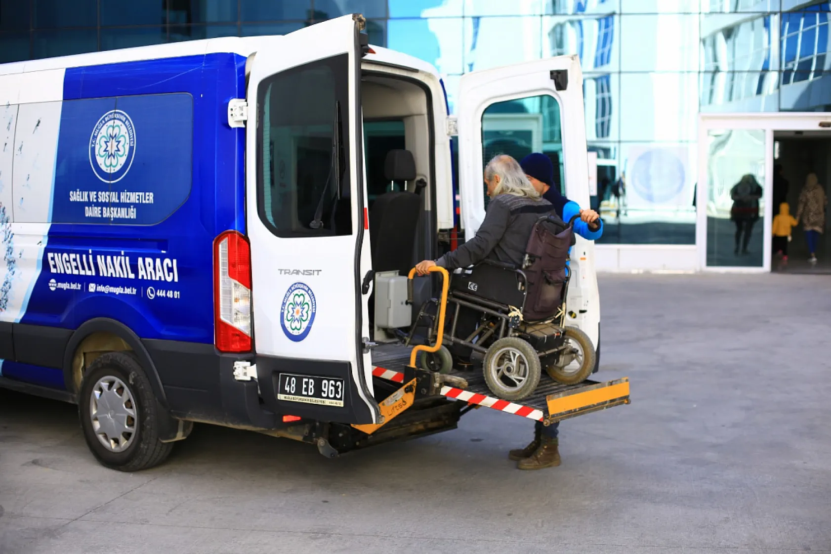 Evden Hastaneye Uzanan Güvenli Yolculuk: 100 Bini Aştı