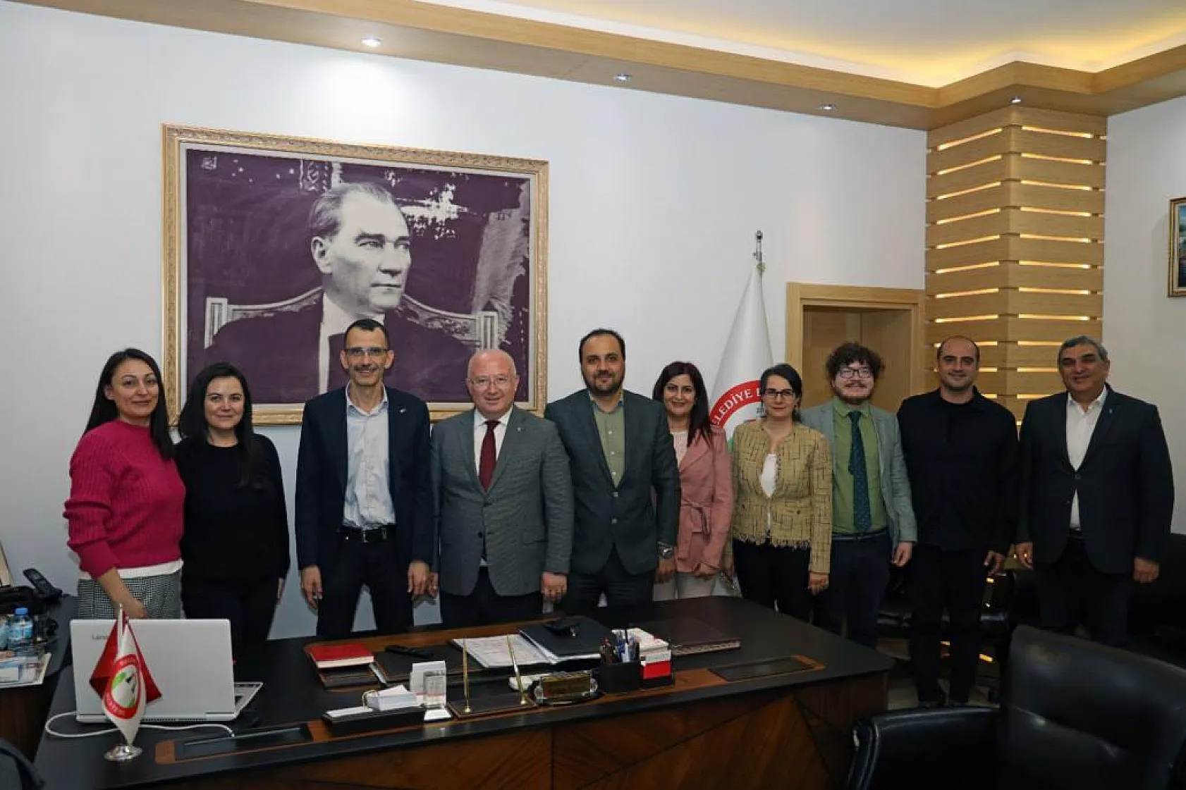 Tıp Öğrencilerine Tiyatro Eğitimi