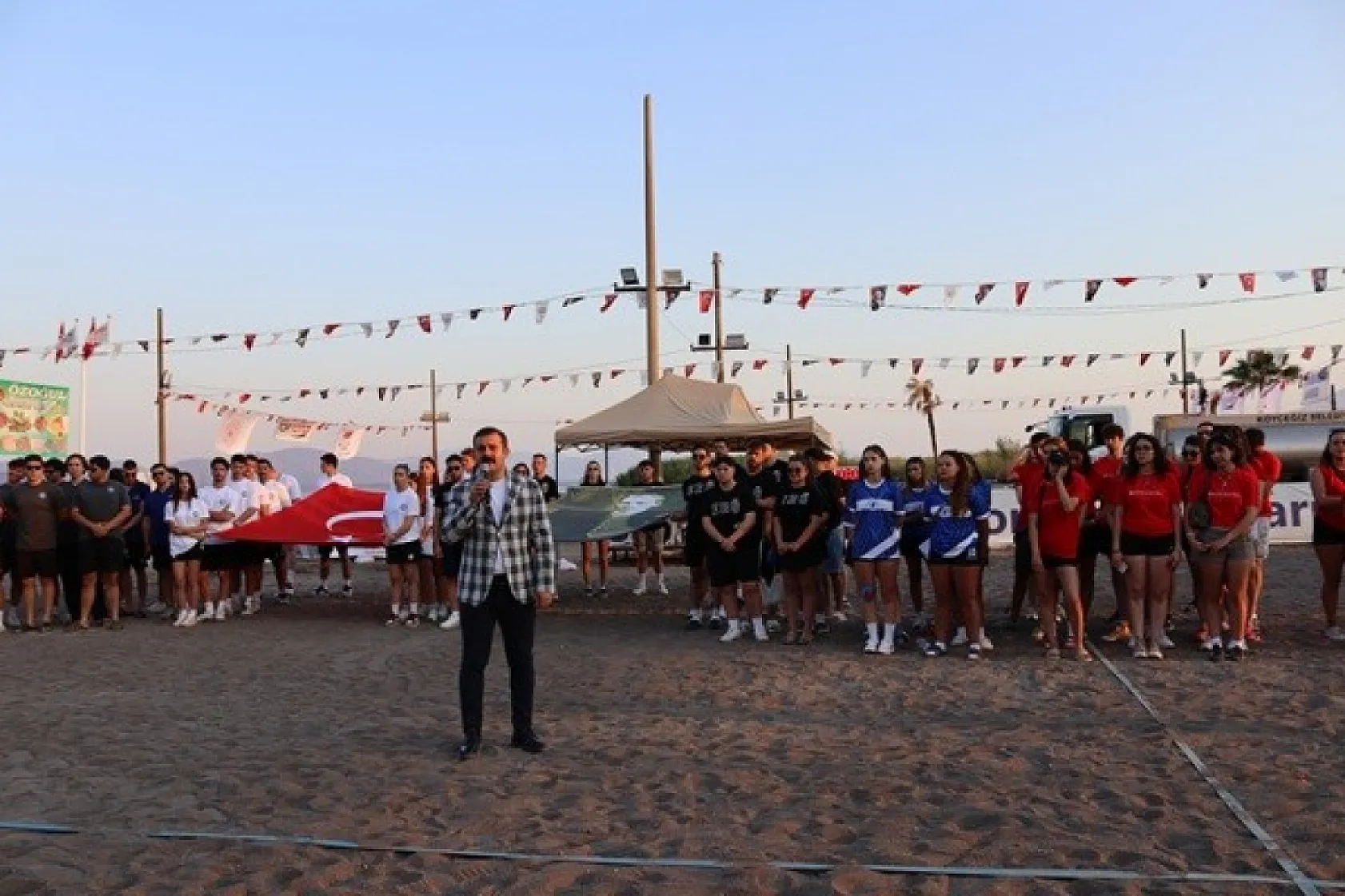 Köyceğiz, Üniversiteler Arası Plaj Hentbolu Heyecanına Ev Sahipliği Yapıyor