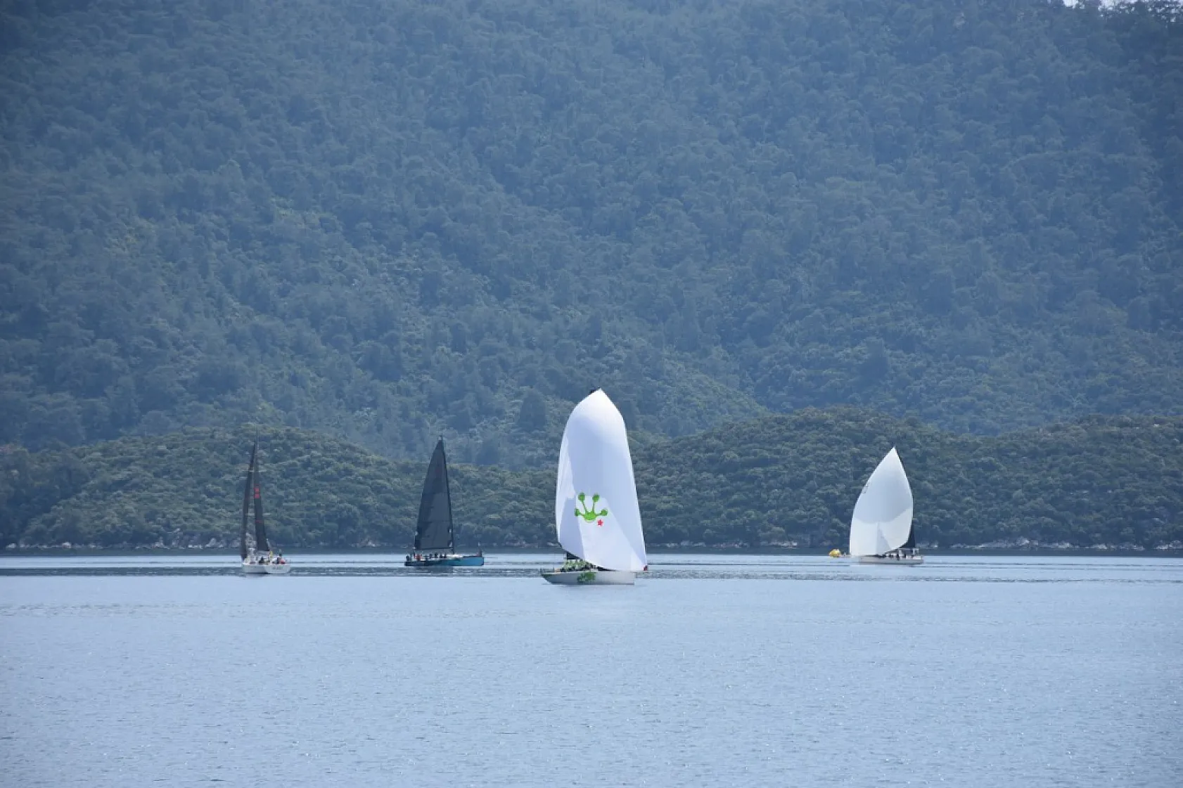 Marmaris MIYC Kış Trofesi Yat Yarışları'nın 6. ayağı başladı