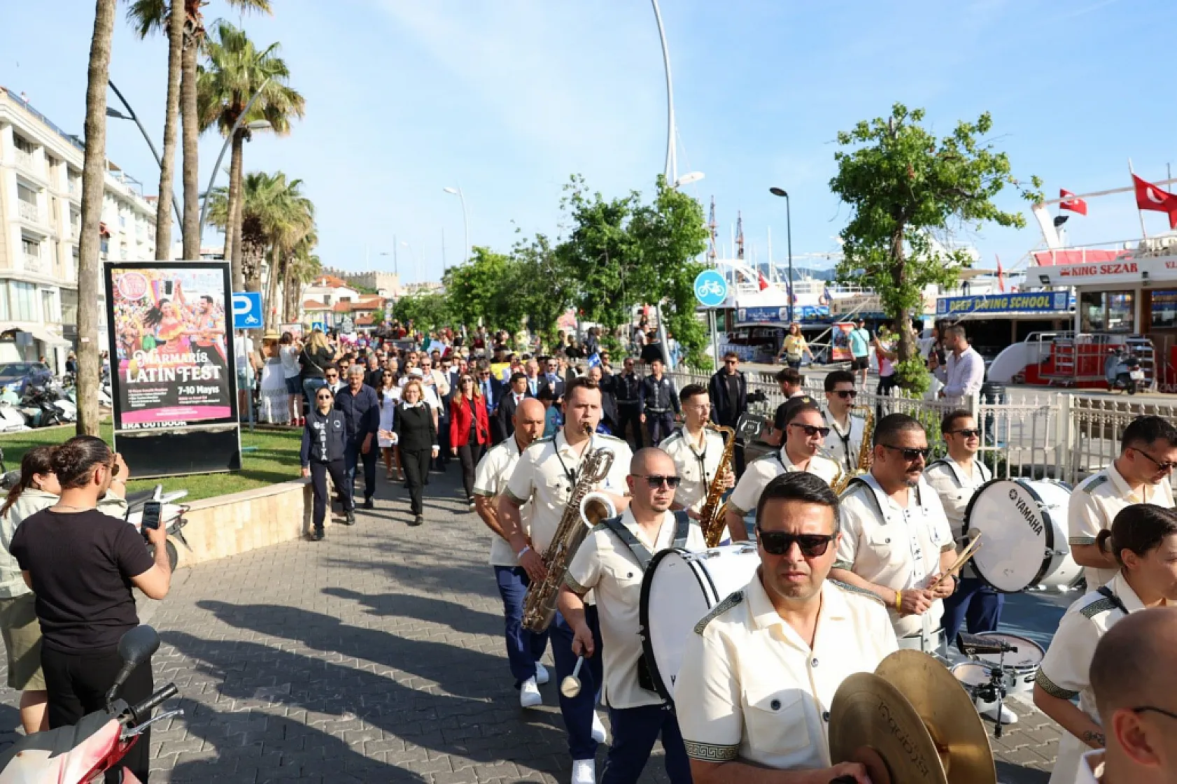 Marmaris'te Latin rüzgarı başladı