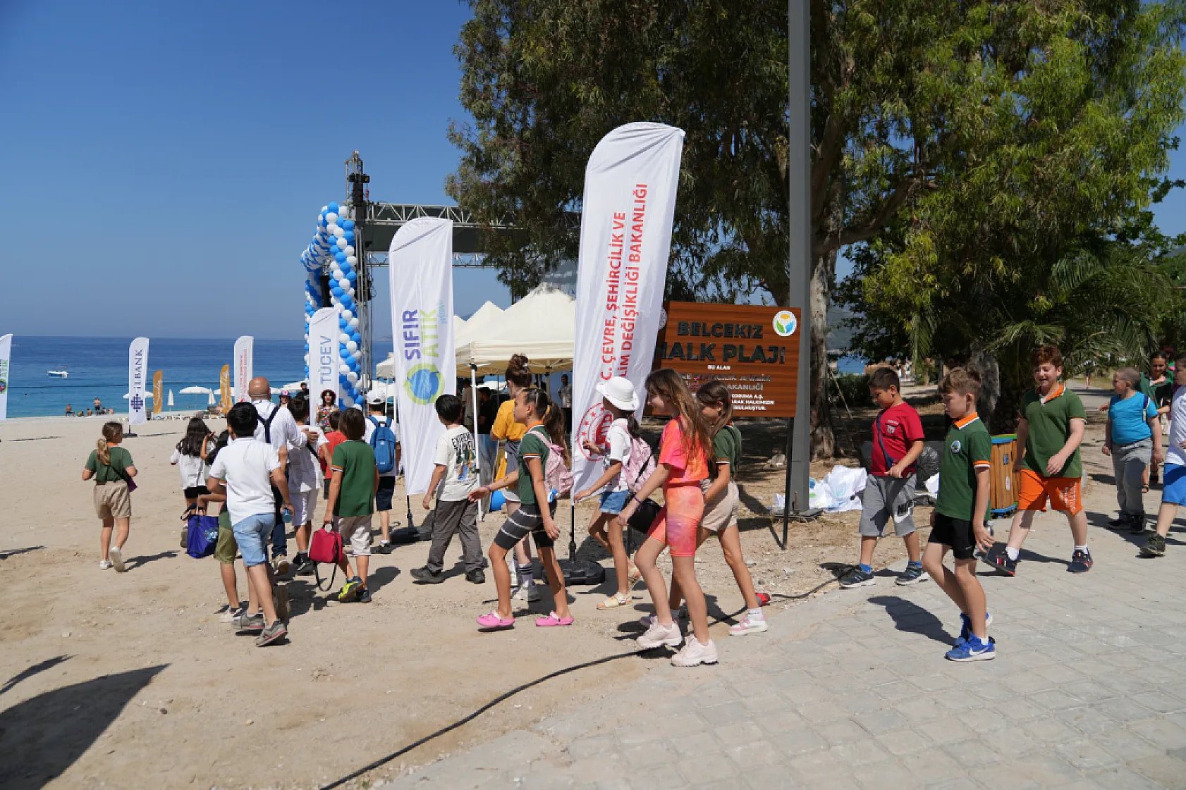 Ölüdeniz Belcekız Plajı'nda Çevre Günü Etkinlikleri