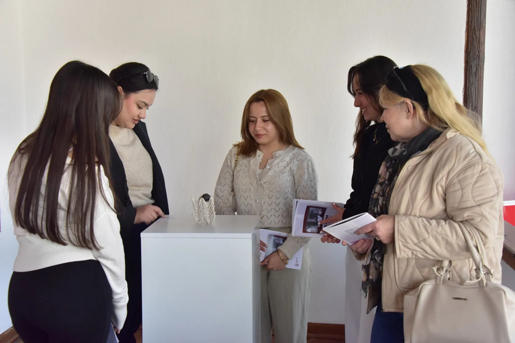MSKÜ BİO'da 'Akrom' sergisi sanatseverlerle buluştu