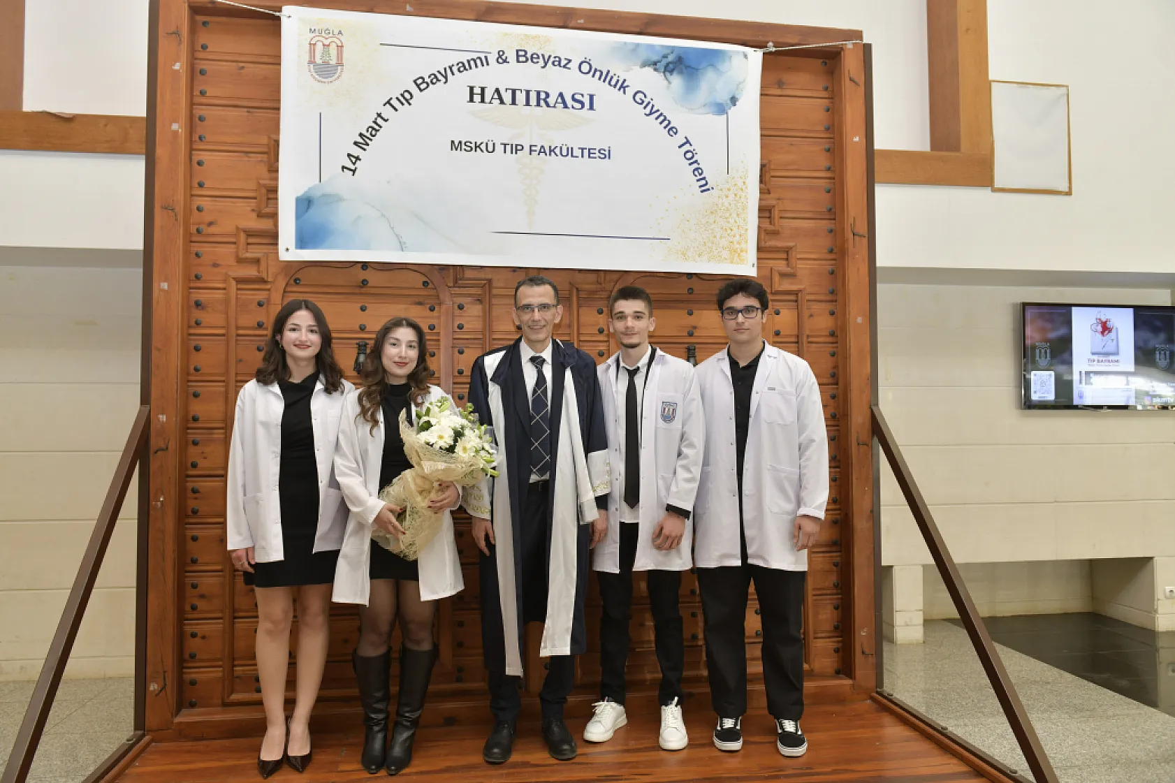 MSKÜ'de Beyaz Önlük Heyecanı: Geleceğin Hekimleri Mesleğe İlk Adımını Attı